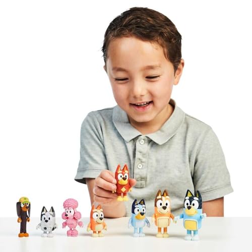 Bluey Family 4-Pack Figurines - Poseable Characters for Imaginative Play 18