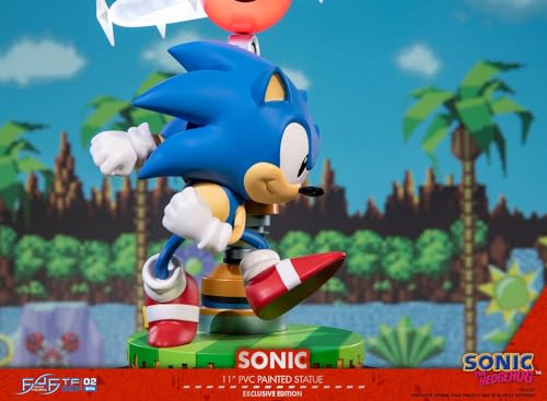 First4Figures Sonic The Hedgehog PVC Statue - Sonic Collectible Figurine (SNTFCO)