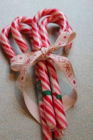 Natural Candy Shop Strawberry Candy Canes - 12-Pack 168g 3