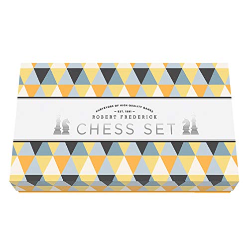 Robert Frederick Wooden Chess Set with 32 Pieces and 28 x 28cm Bi-Fold Board in Patterned Box