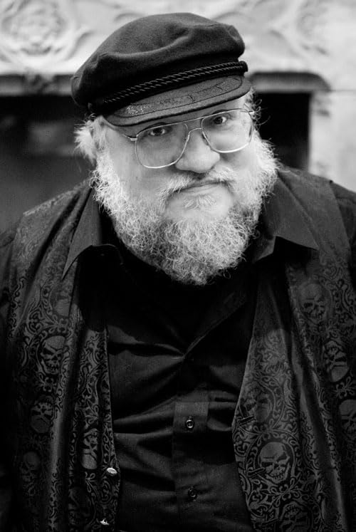 George R.R. Martin A Dance With Dragons: Dreams and Dust (A Song of Ice and Fire, Book 5) Paperback