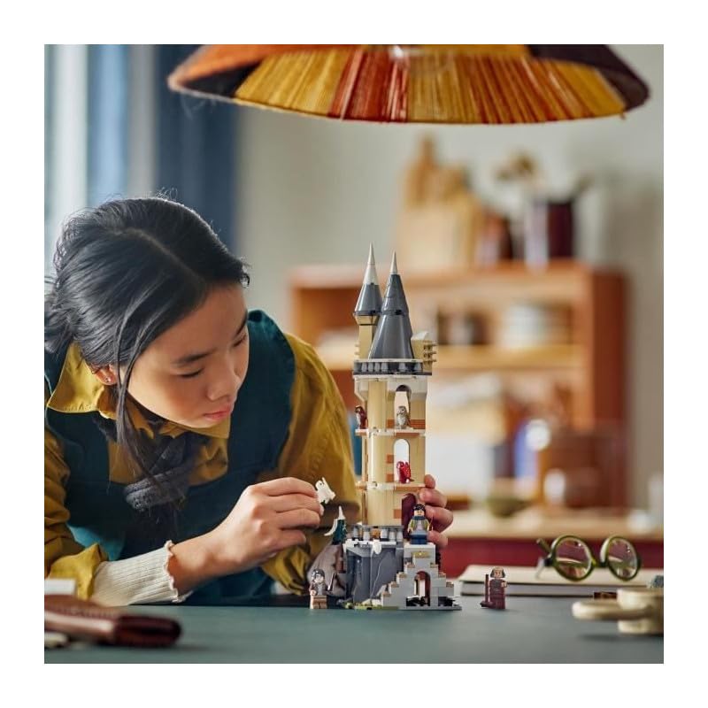 LEGO Harry Potter Hogwarts Castle Owlery 76430 - Building Set for Kids 8+