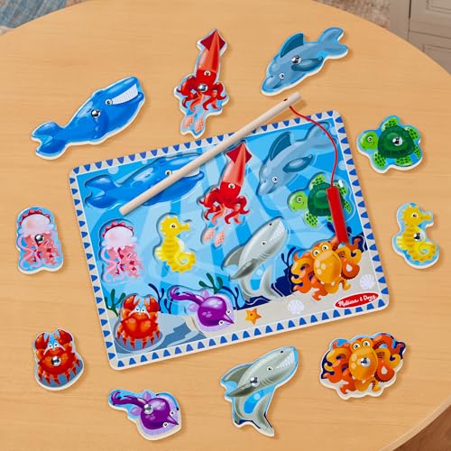 Melissa & Doug Magnetic Wooden Fishing Game - Underwater Puzzle Playset for Kids 3-8 17