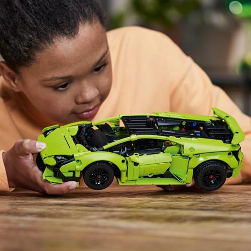 LEGO Technic Lamborghini Huracán Tecnica Model Kit - 806-Piece Building Set for Ages 9+ 11