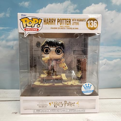 Harry Potter: Wizarding World - Funko Pop! Harry Potter with Hogwarts Letters Exclusive 136