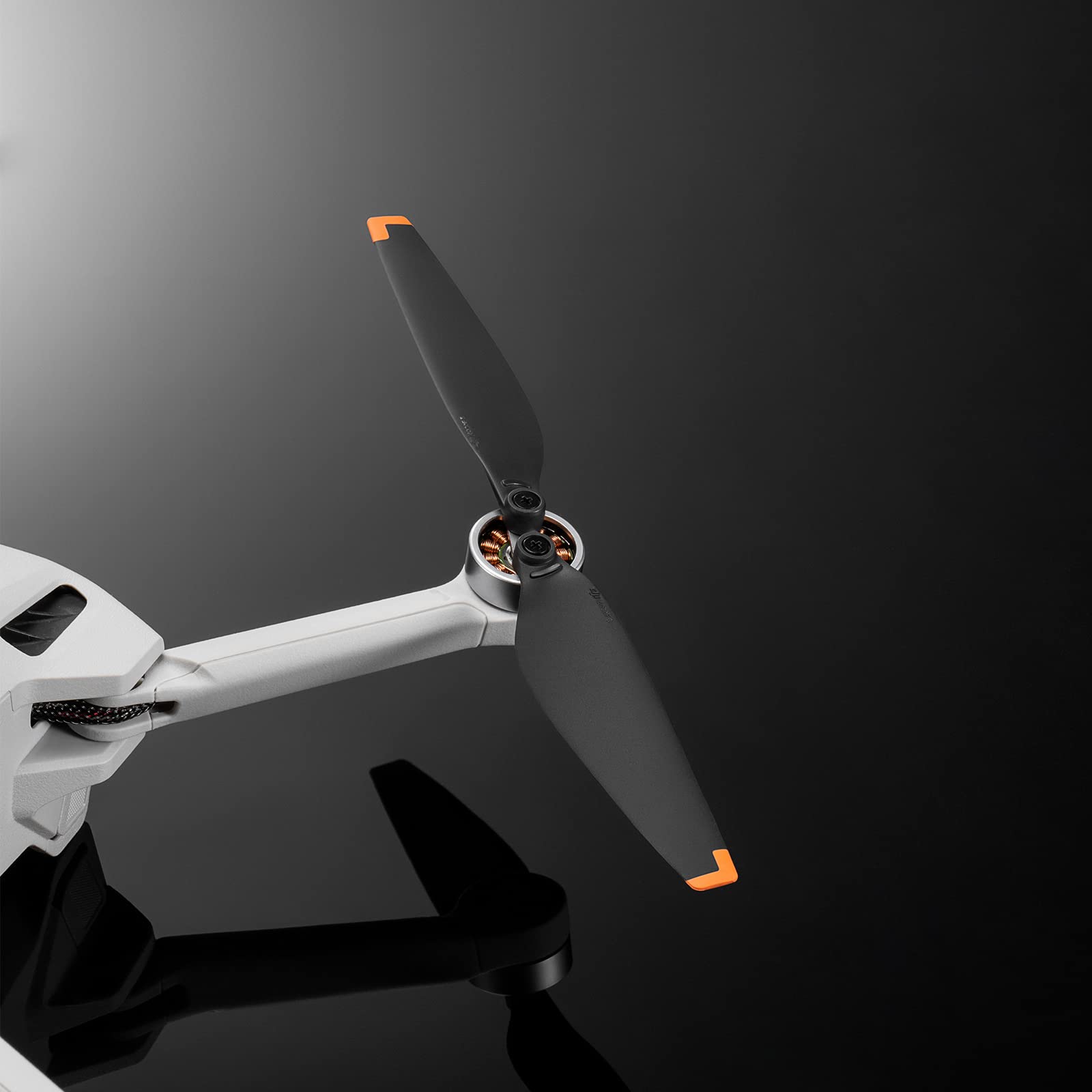 DJI Mini 3 Propellers - Gray (CP.MA.00000622.01) - Replacement Parts for DJI Mini 3 4