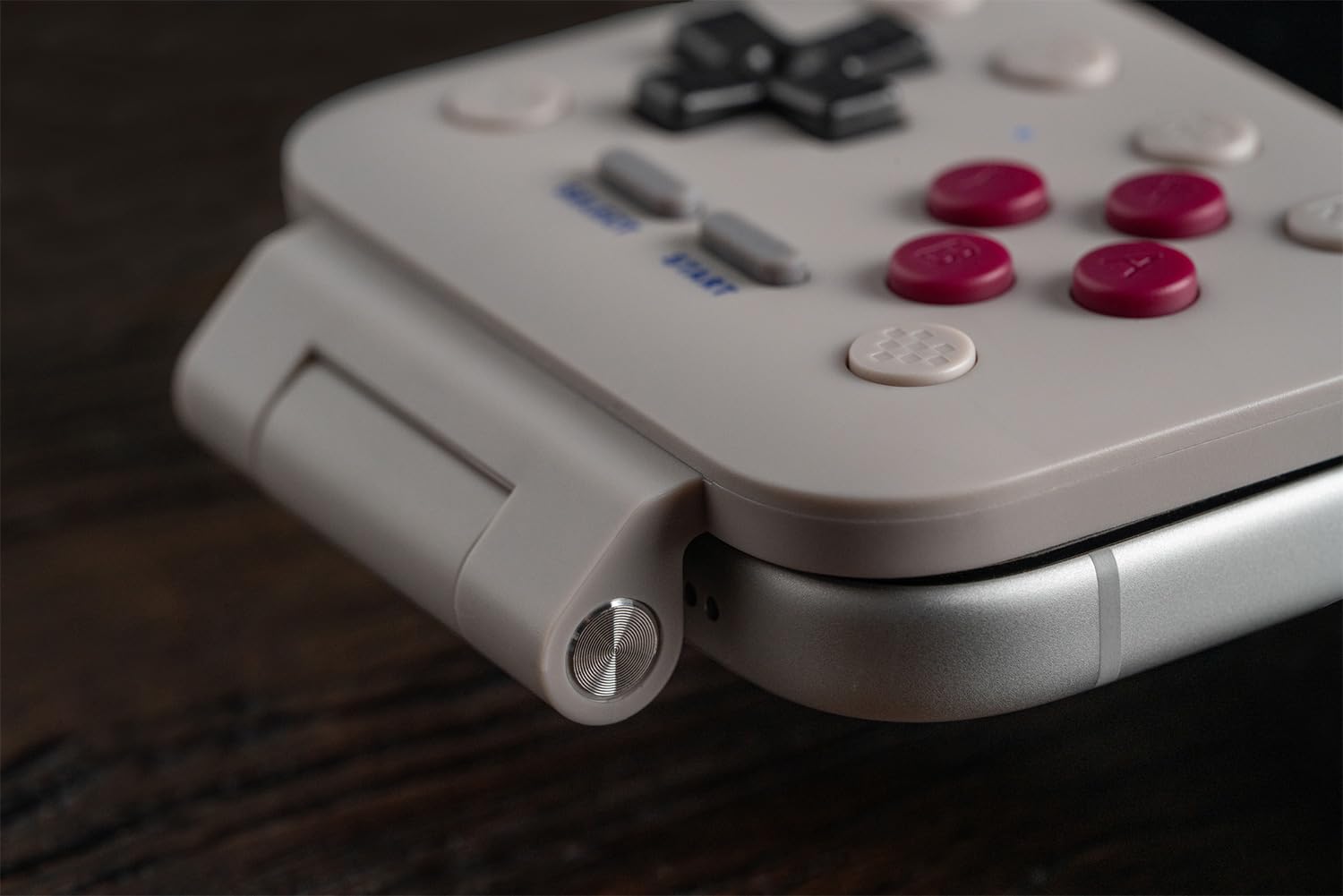 8BitDo FlipPad Mobile Gaming Controller - Flip-Style, USB-C Plug and Play, iOS/Android 8