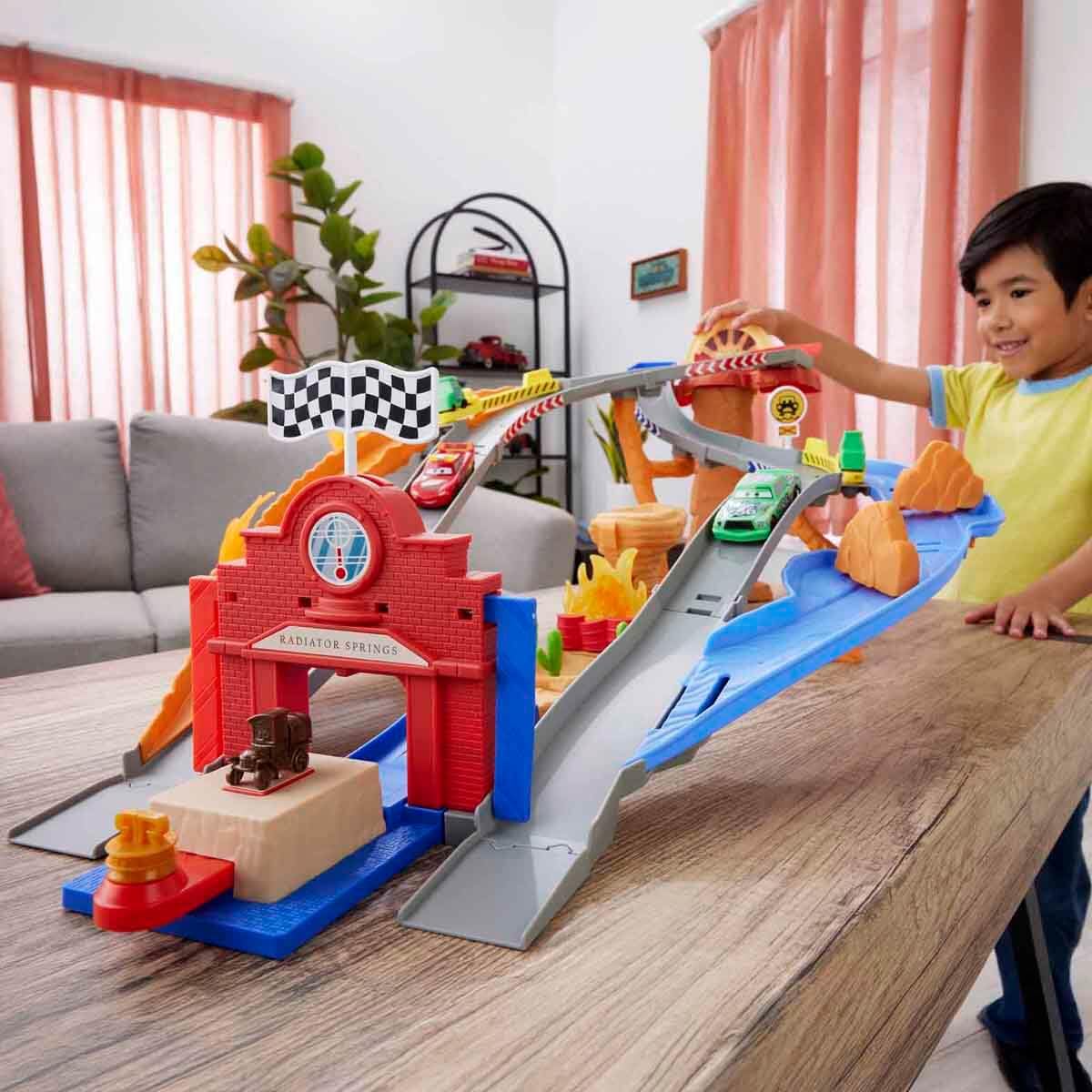 Disney Princess Lightning McQueen & Chick Hicks Radiator Springs Race & Rescue Playset | Multicolor | 6 Items