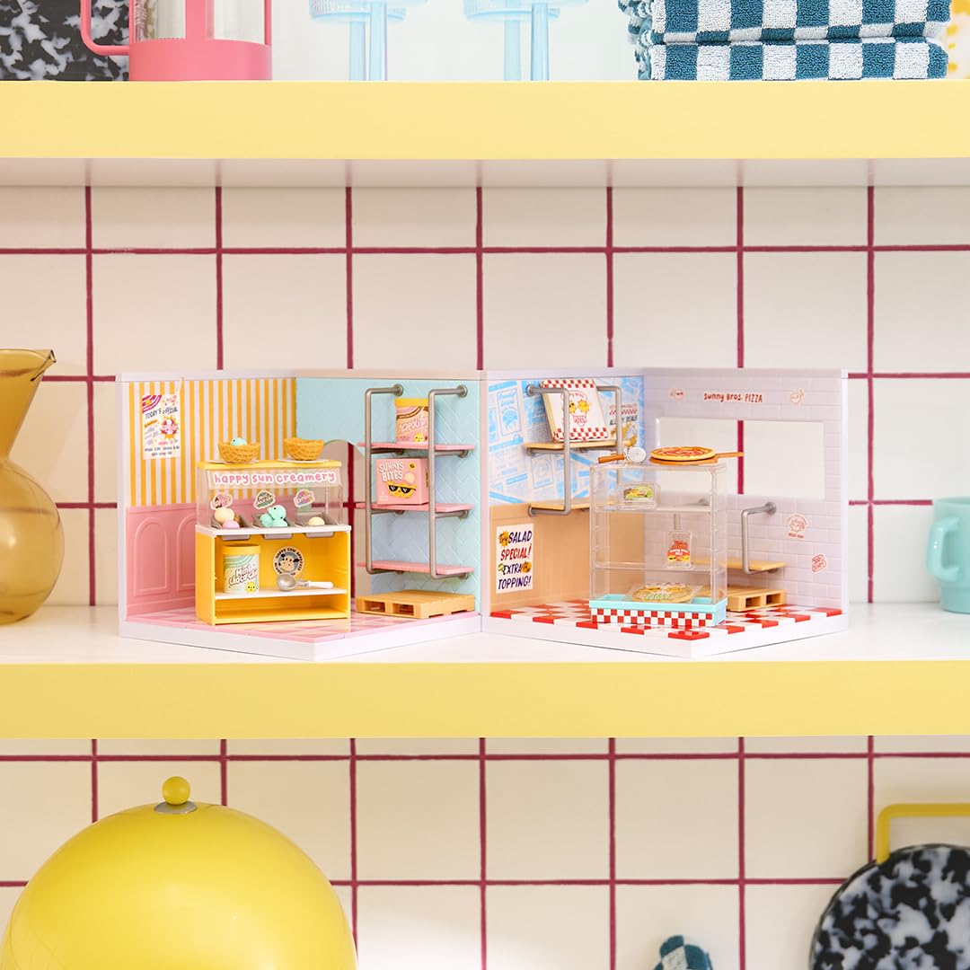 MGA Miniverse Make It Mini Spaces - Pizza Shop Building Set 13