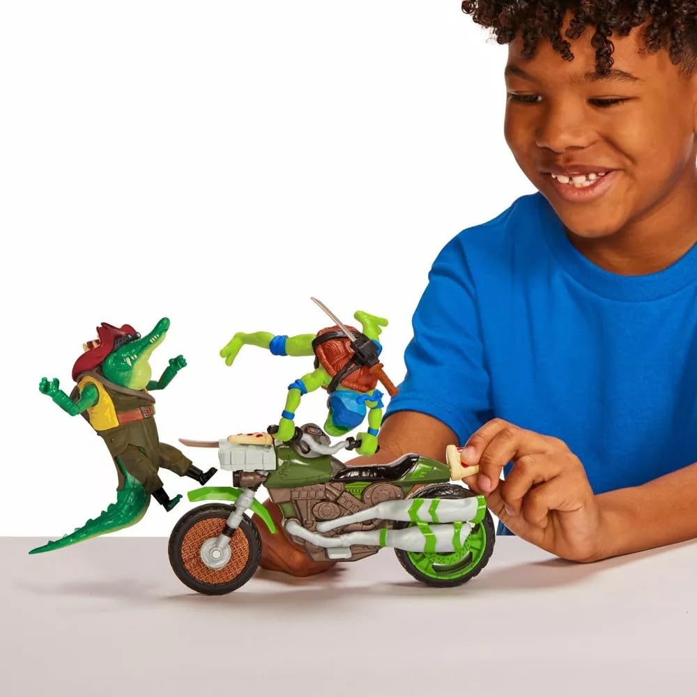 Teenage Mutant Ninja Turtles Ninja Kick Cycle with Exclusive Leonardo Figure - Action Playset, 4+ Years 8