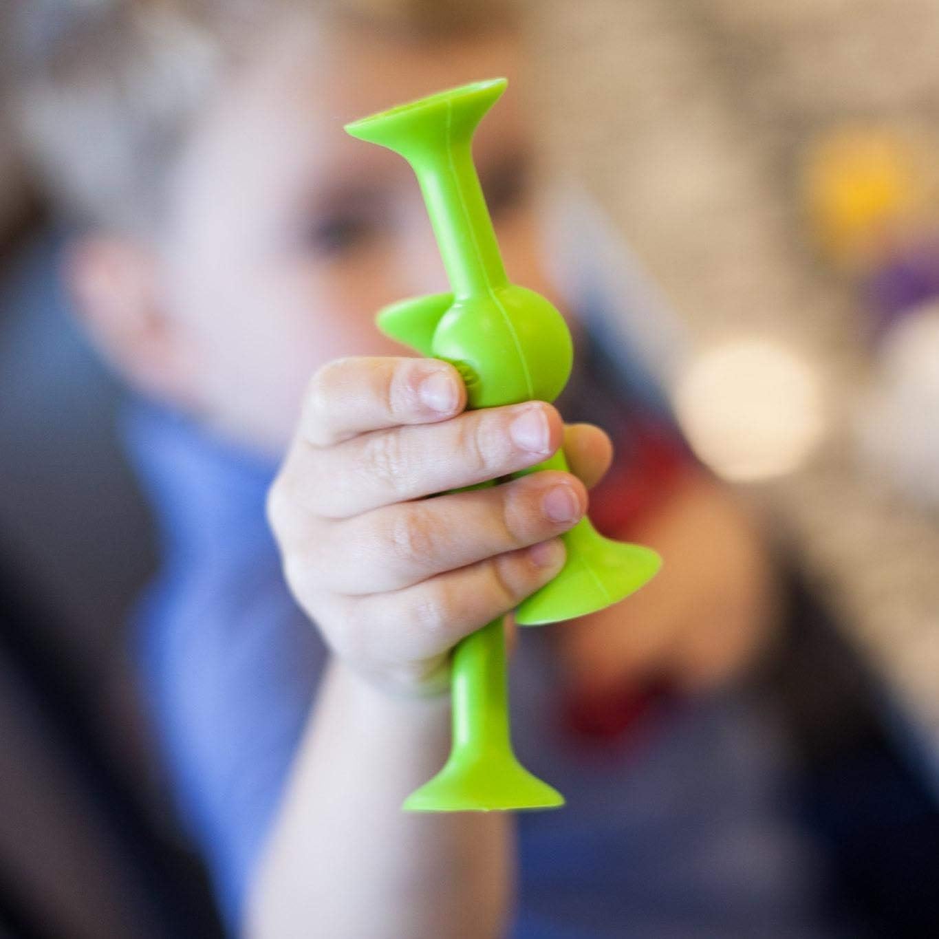 Fat Brain Toys Squigz Starter Set - Suction Construction Playset for Kids 3+ 5