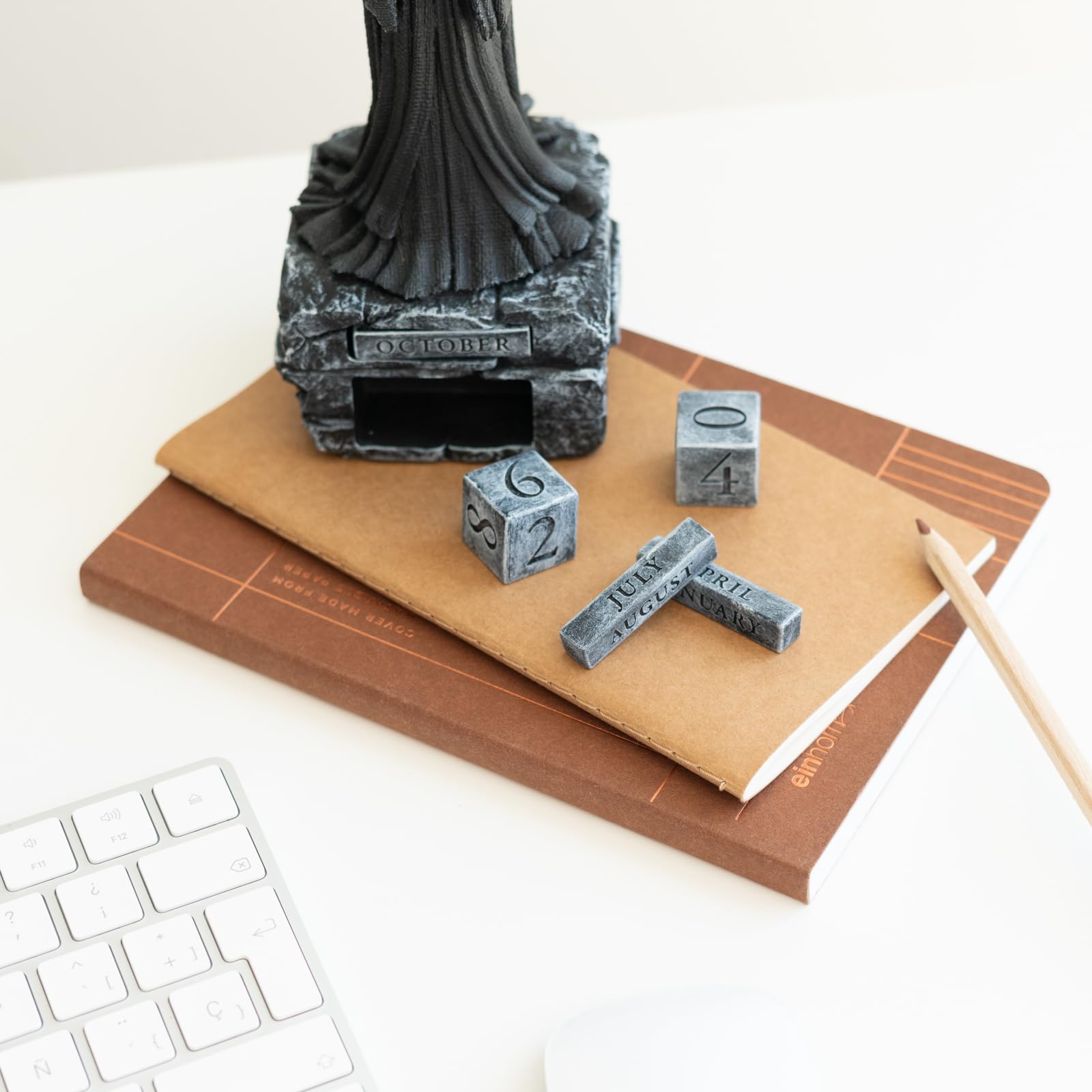 Grupo Erik The Lord of the Rings Nazgul 3D Perpetual Flip Calendar 14