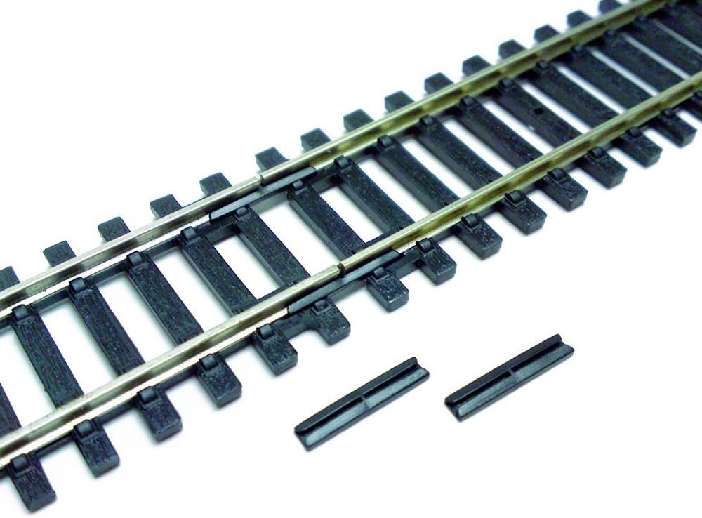 Hornby R920 Non-Conductive Insulated Fishplates for OO Gauge Model Railway Track (Pack of 12)