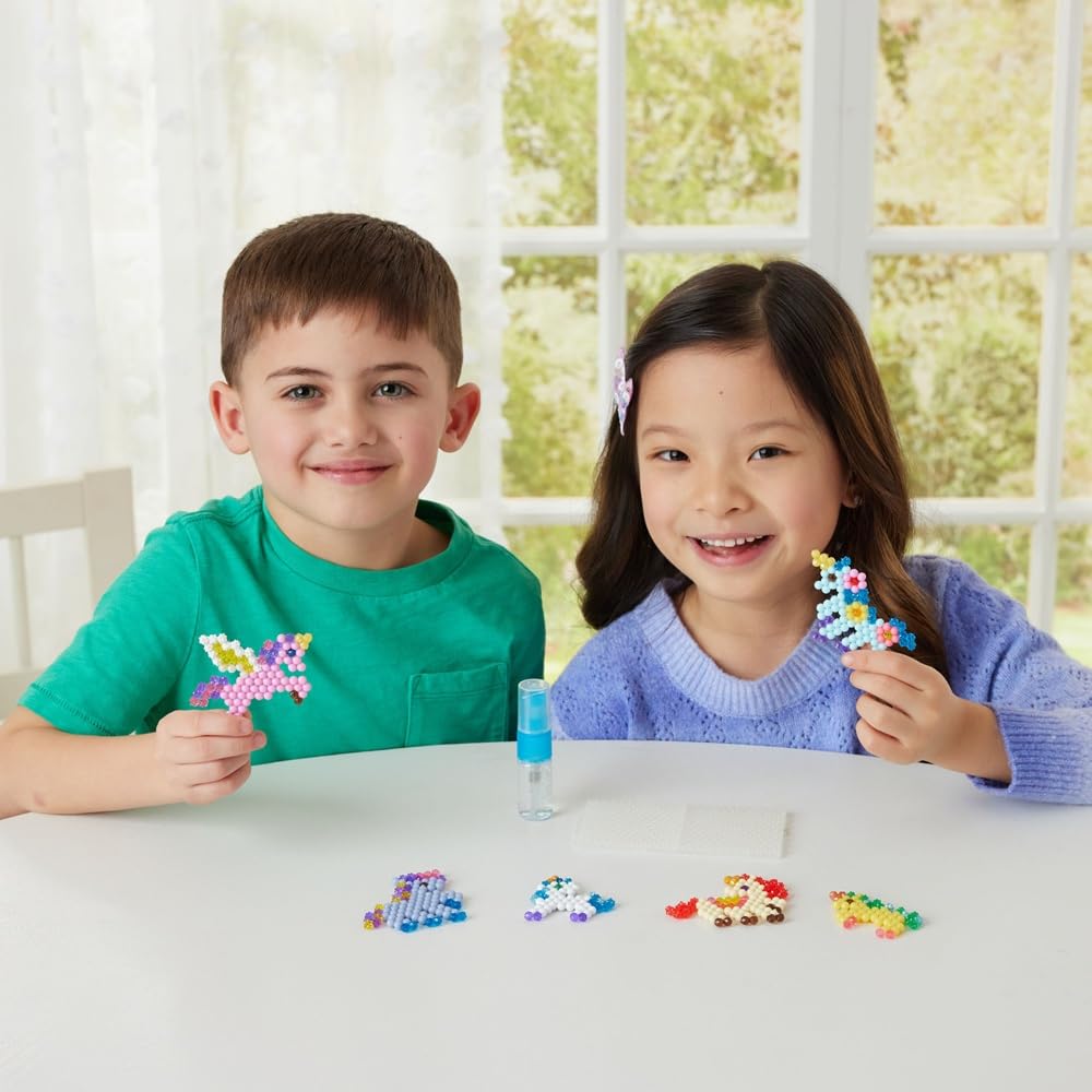 Aquabeads Unicorn Fantasy Craft Kit - 500 Beads & 6 Unicorn Designs for Ages 4+ 5