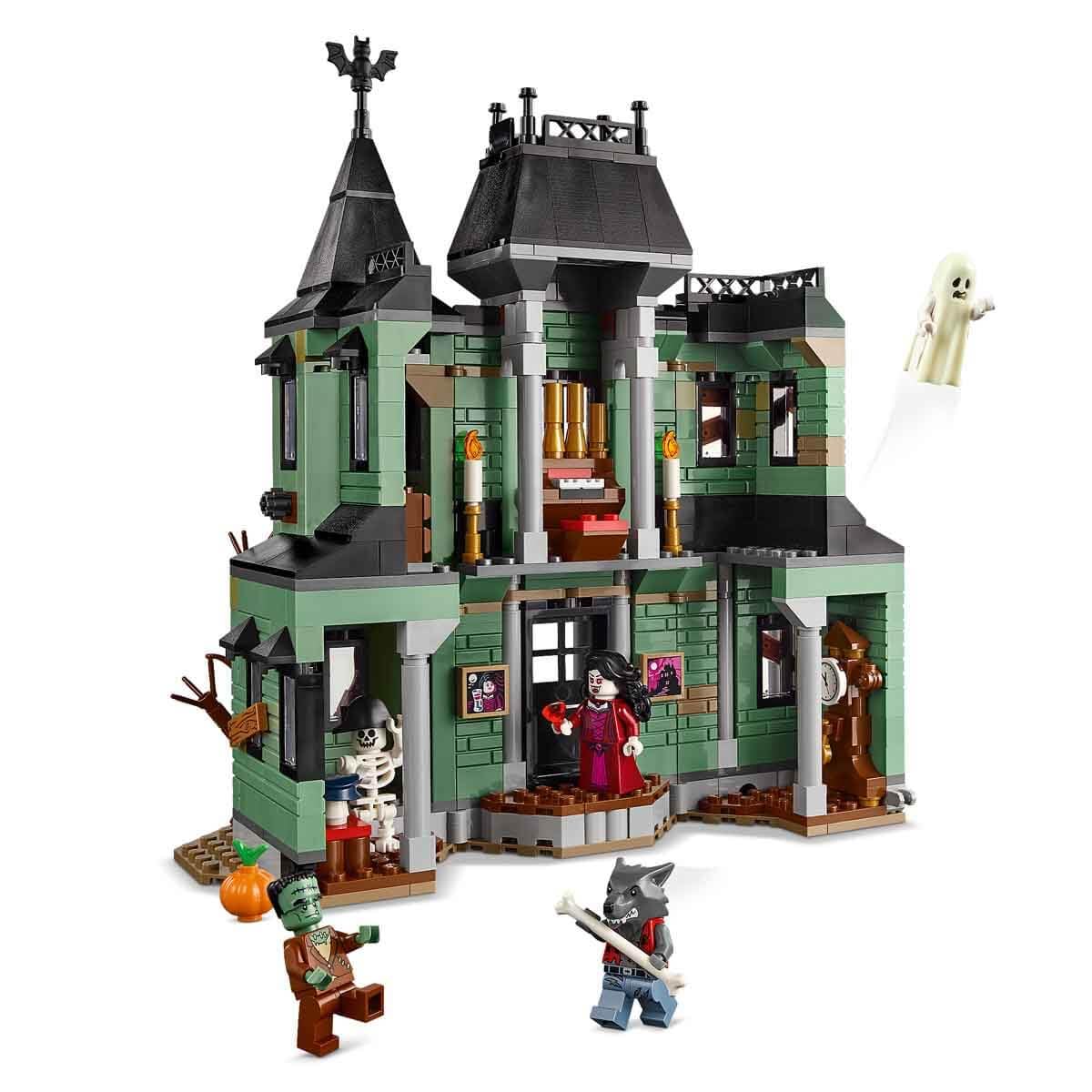 LEGO Creator 3in1 Haunted Mansion - Spooky Building Set for Kids 9+
