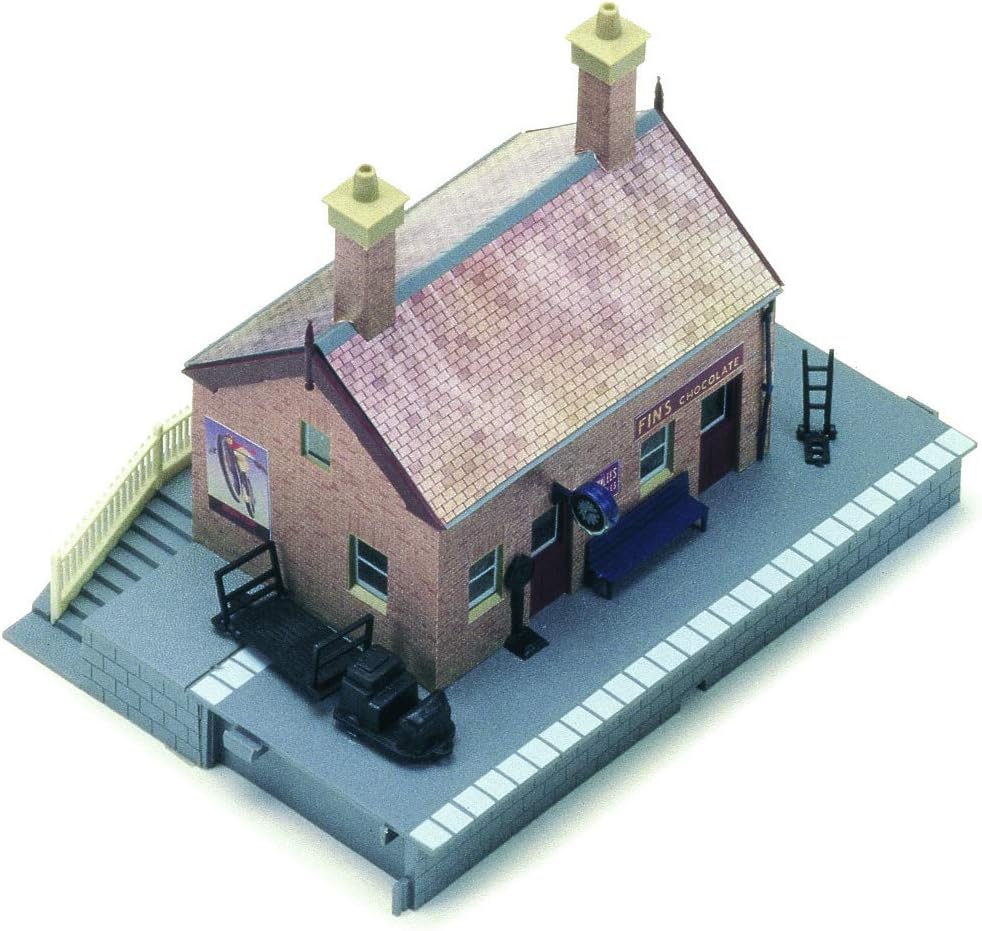 Hornby R8001 00 Gauge Waiting Room with Platform Accessories