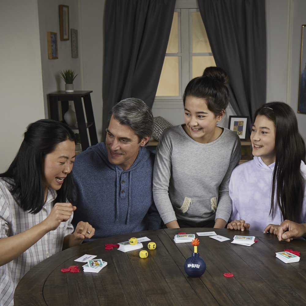 Hasbro Gaming Ka-Blab! Familienparty-Brettspiel für 2–6 Spieler, ab 10 Jahren 6