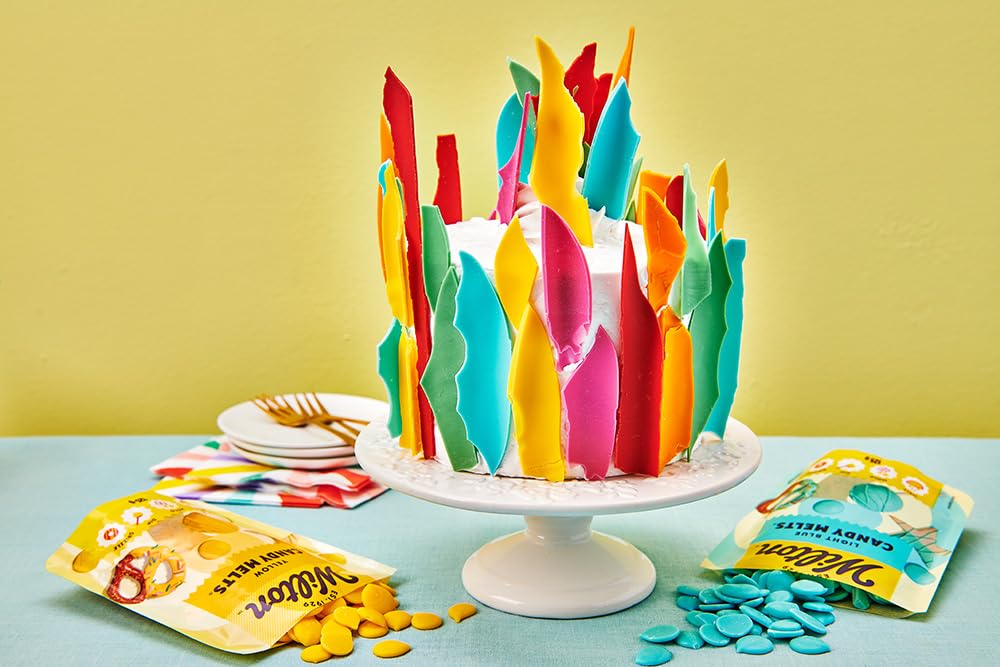 Wilton - Candy Melts Hellblaues Schmelzbonbon mit süßem, cremigem Geschmack 4