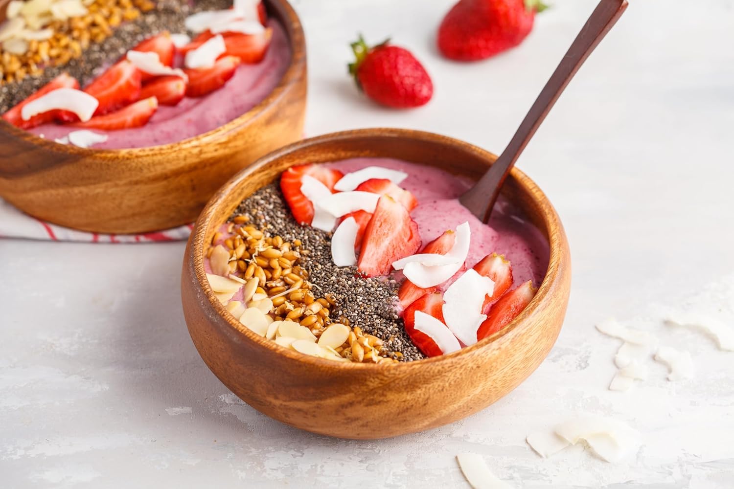 Monin Strawberry Fruit Mix Puree - 50.1% Strawberry Puree | Vegan | 1L PET Bottle 3