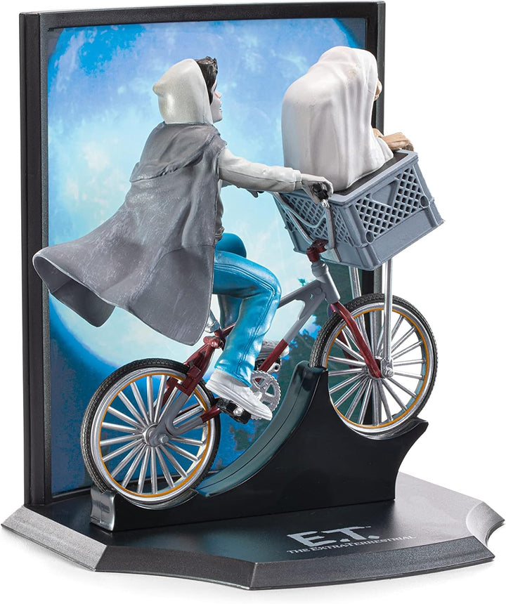 The Noble Collection Toyllectible Treasures E.T. the Extra-Terrestrial - Elliot and E.T. Diorama Figure (NN1683)