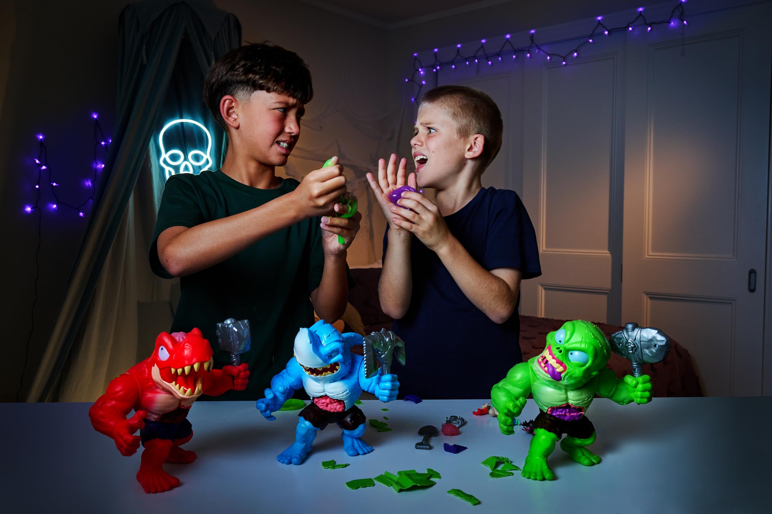 Smashers Mega Horror House (Zombie Rex) by ZURU - Interactive Dig & Dissect Playset for Kids 15