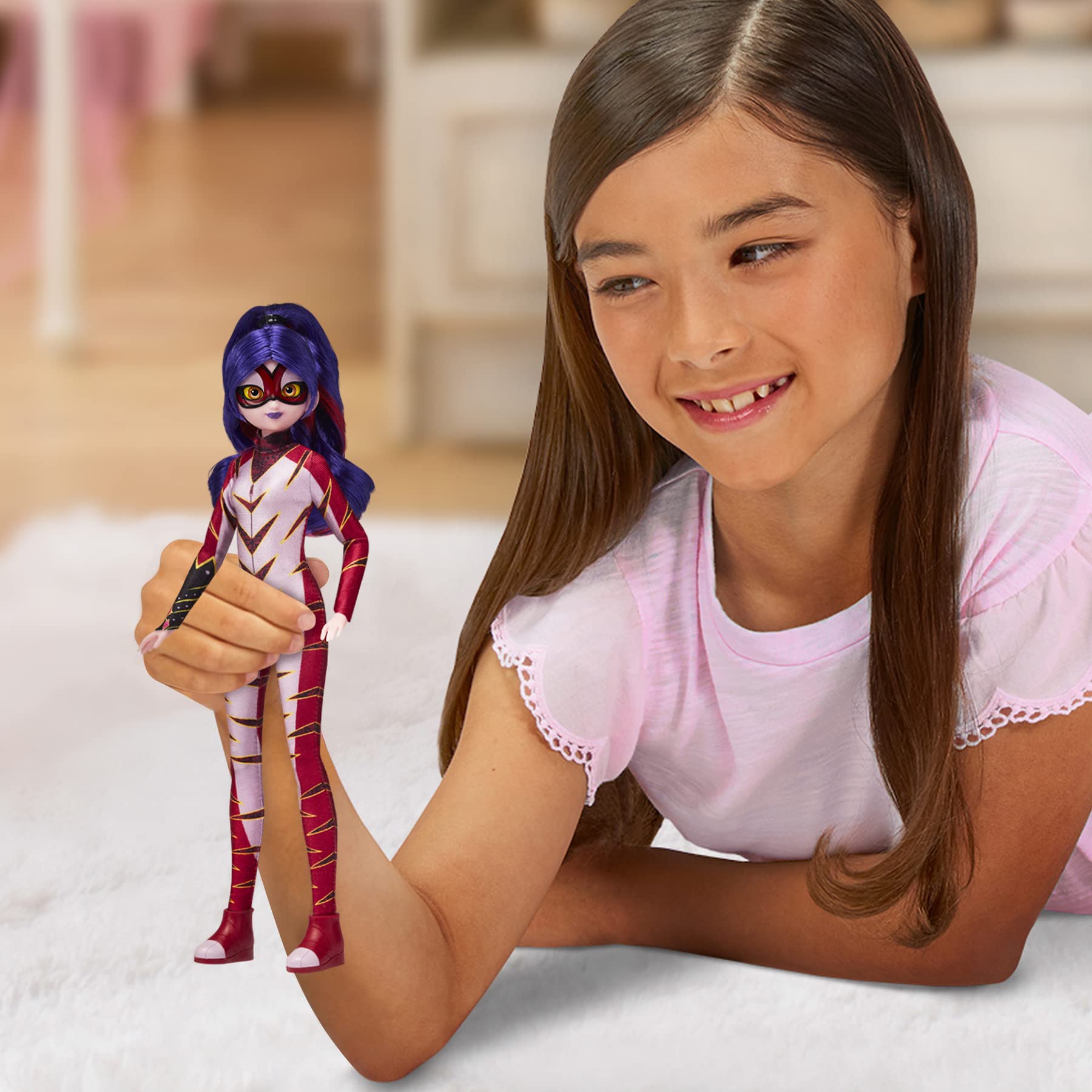 Miraculous Purple Tigress Fashion Doll - 26cm Articulated Figure with Kwami & Accessories | Bandai 6
