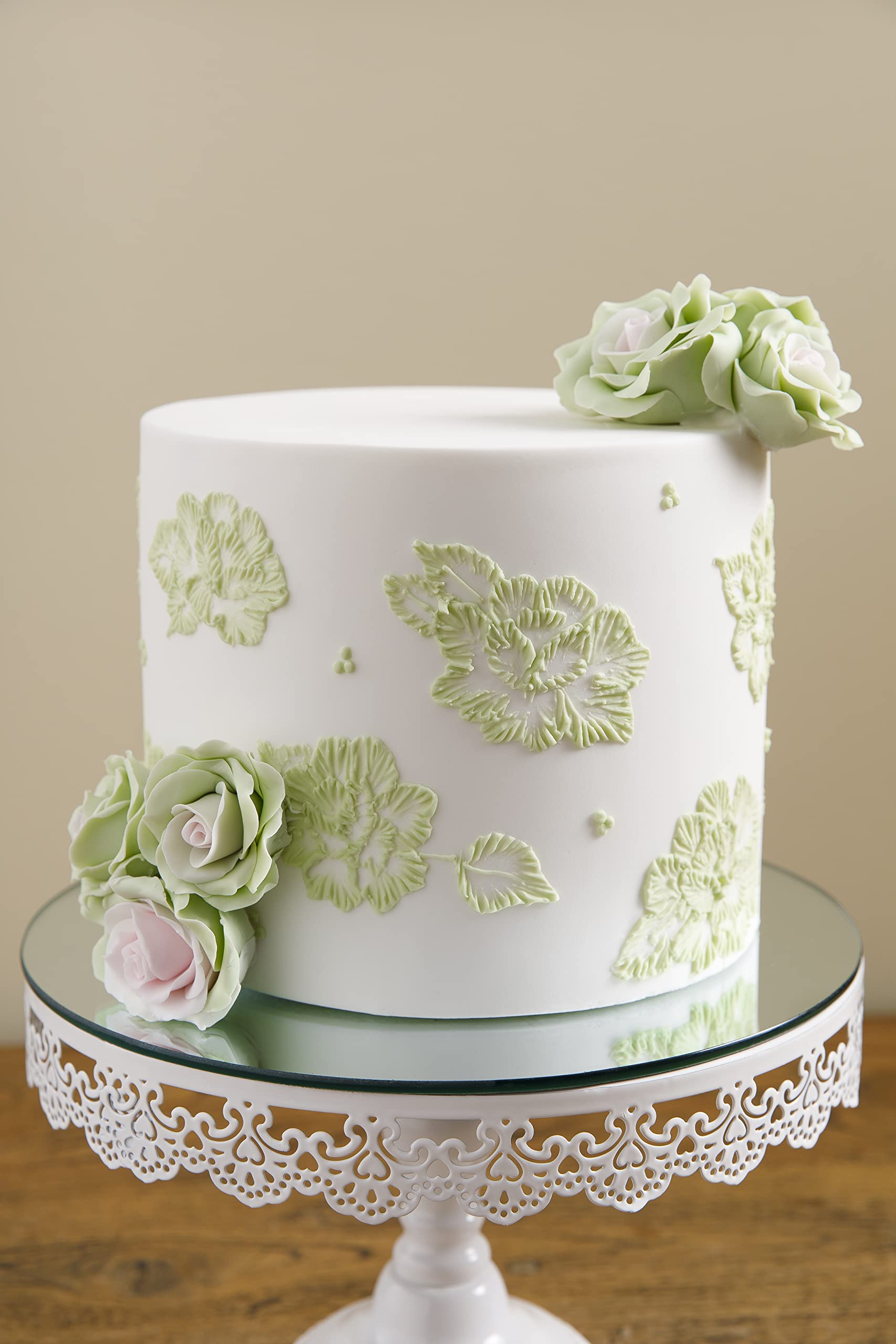 Renshaw Red Extra Stretch Smooth & Thin Ready to Roll Fondant Icing - 250g 3