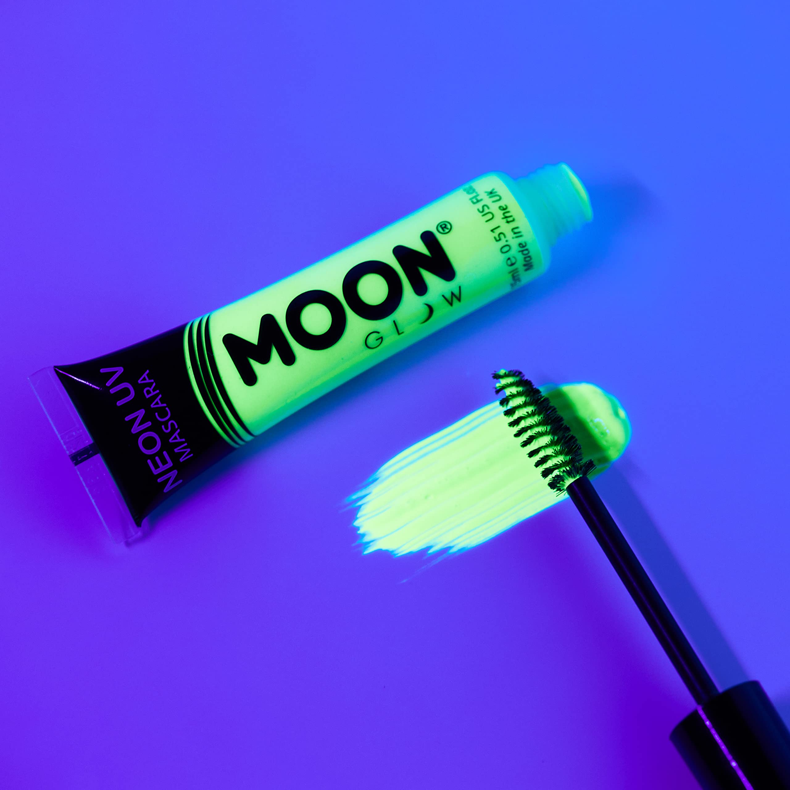 Moon Glow - Intense Neon UV Mascara (Green) 12