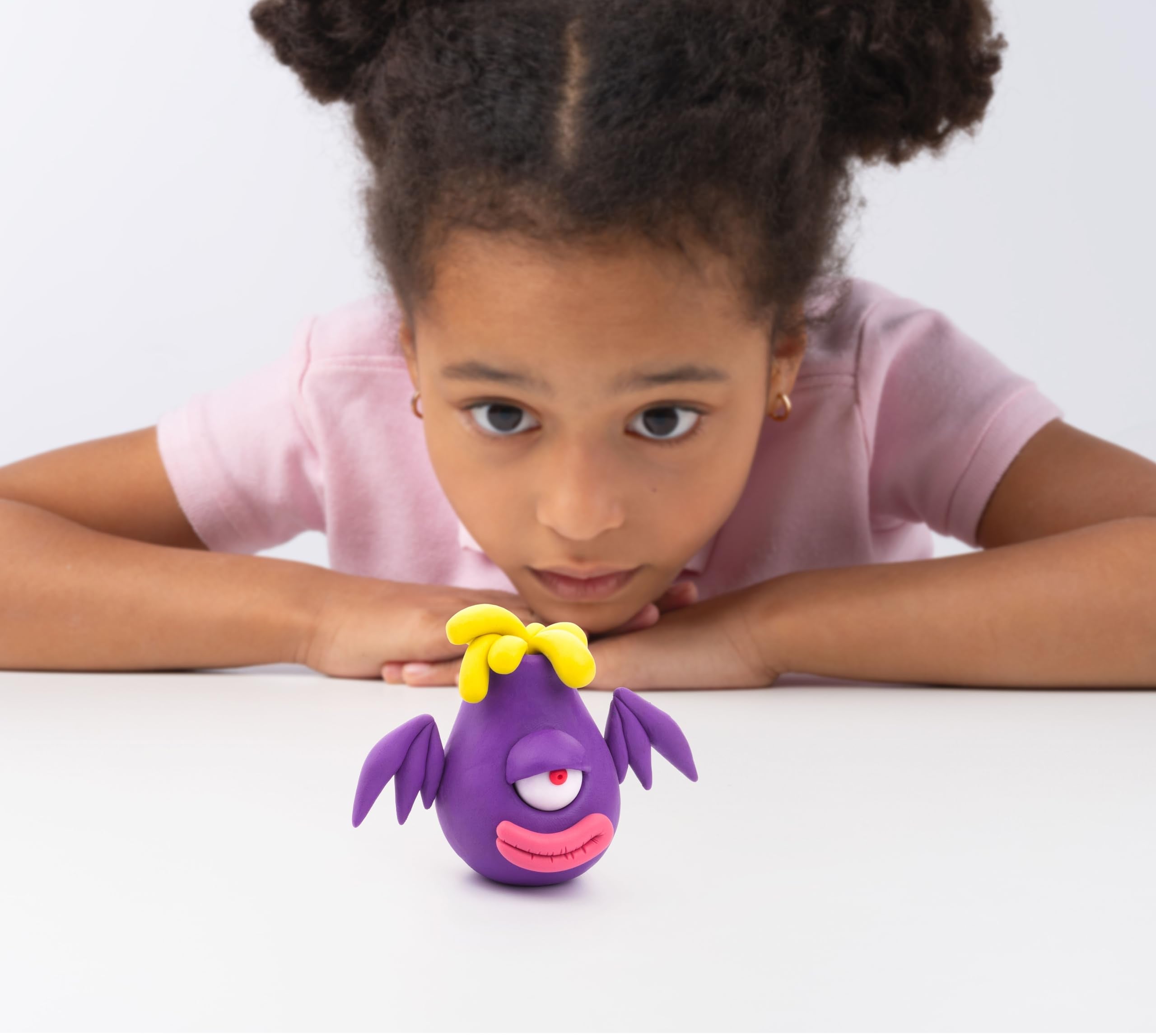 Hey Clay Aliens Set - Air Dry Clay Kit for Kids with 15 Vibrant Colors 16