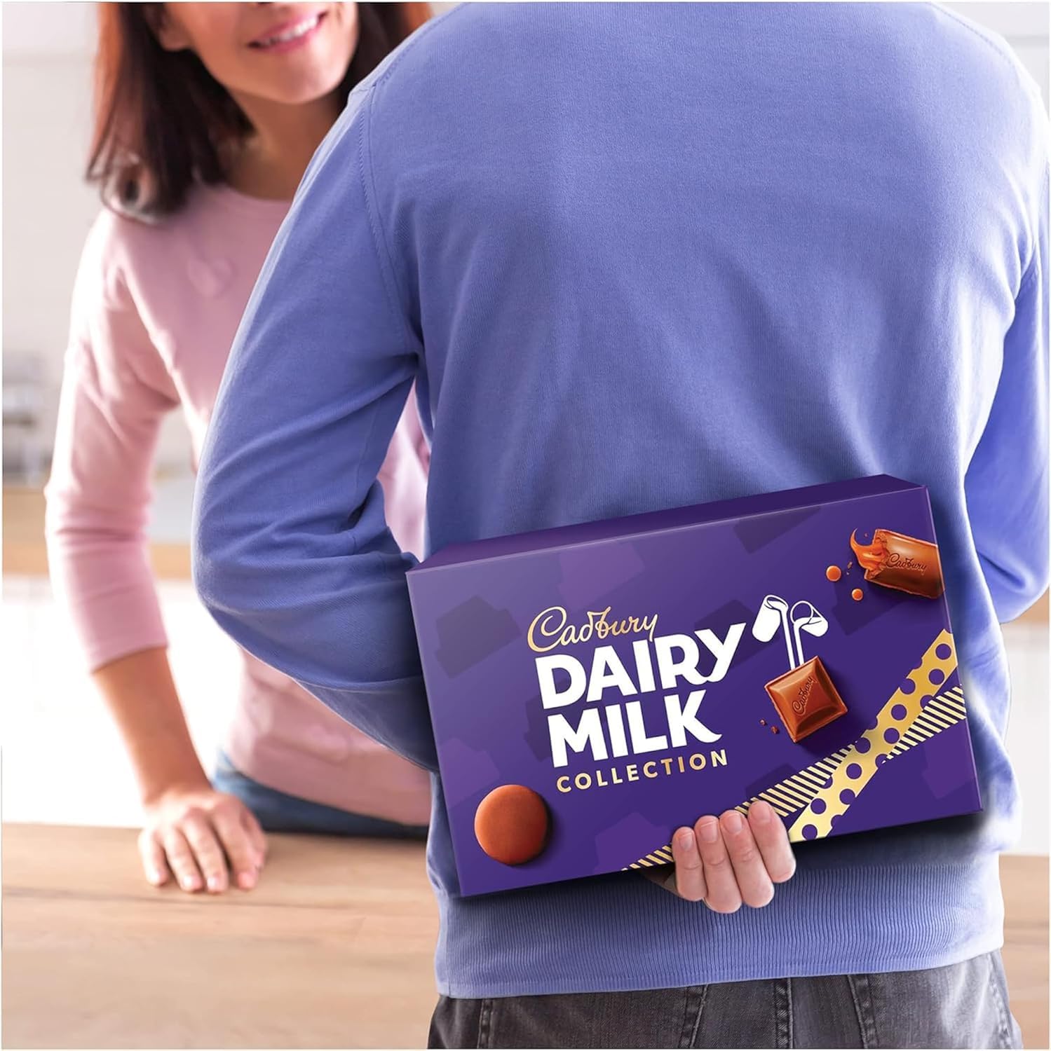 Cadbury Dairy Milk Big Night In Deluxe-Geschenkkorb mit 10 verschiedenen Schokoriegeln