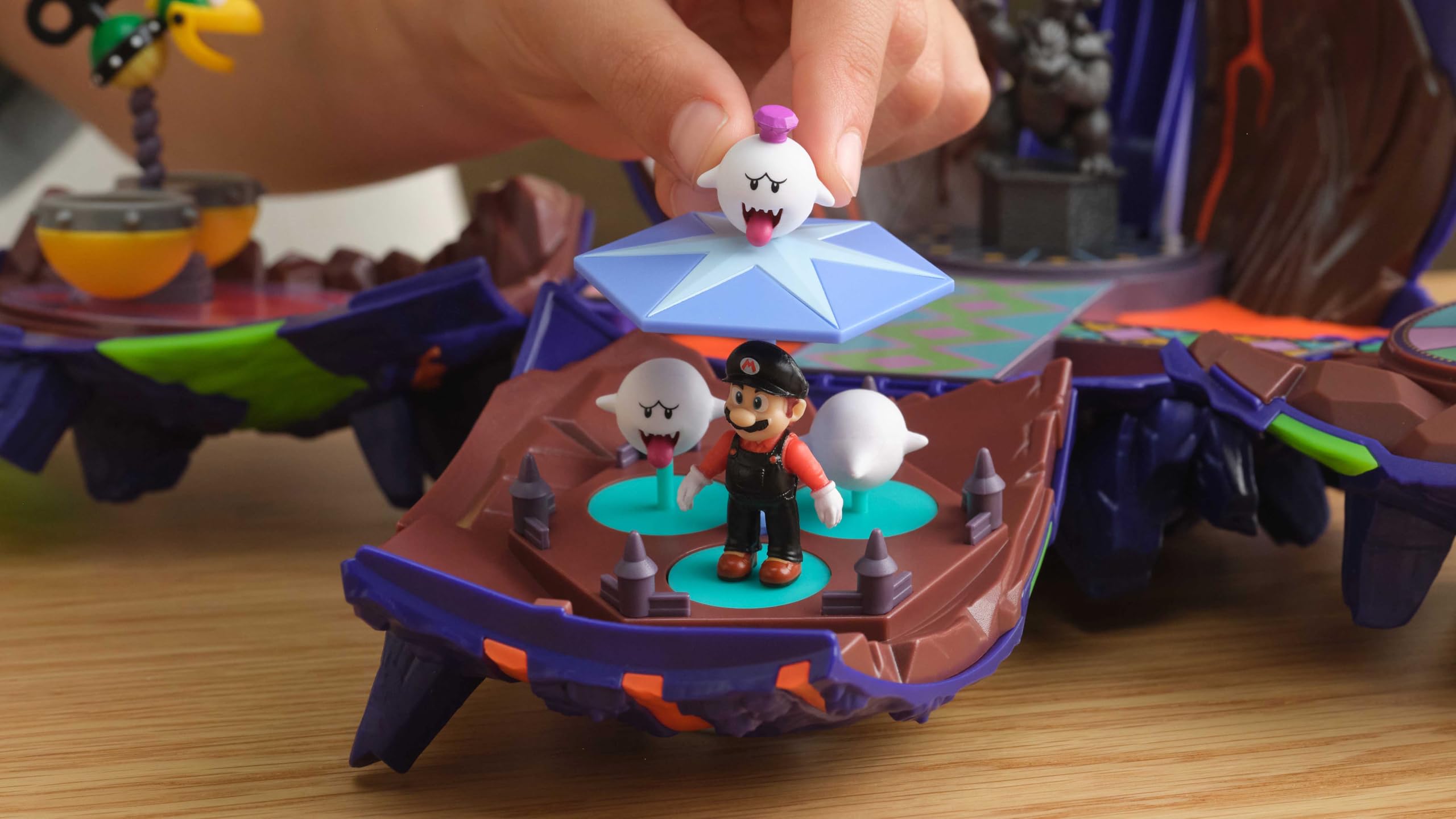 THE SUPER MARIO BROS. MOVIE Wonder Bowser Jr. Planet Playset with 1.5" Mini Figure and Clown Car | Ages 3+ | Plastic