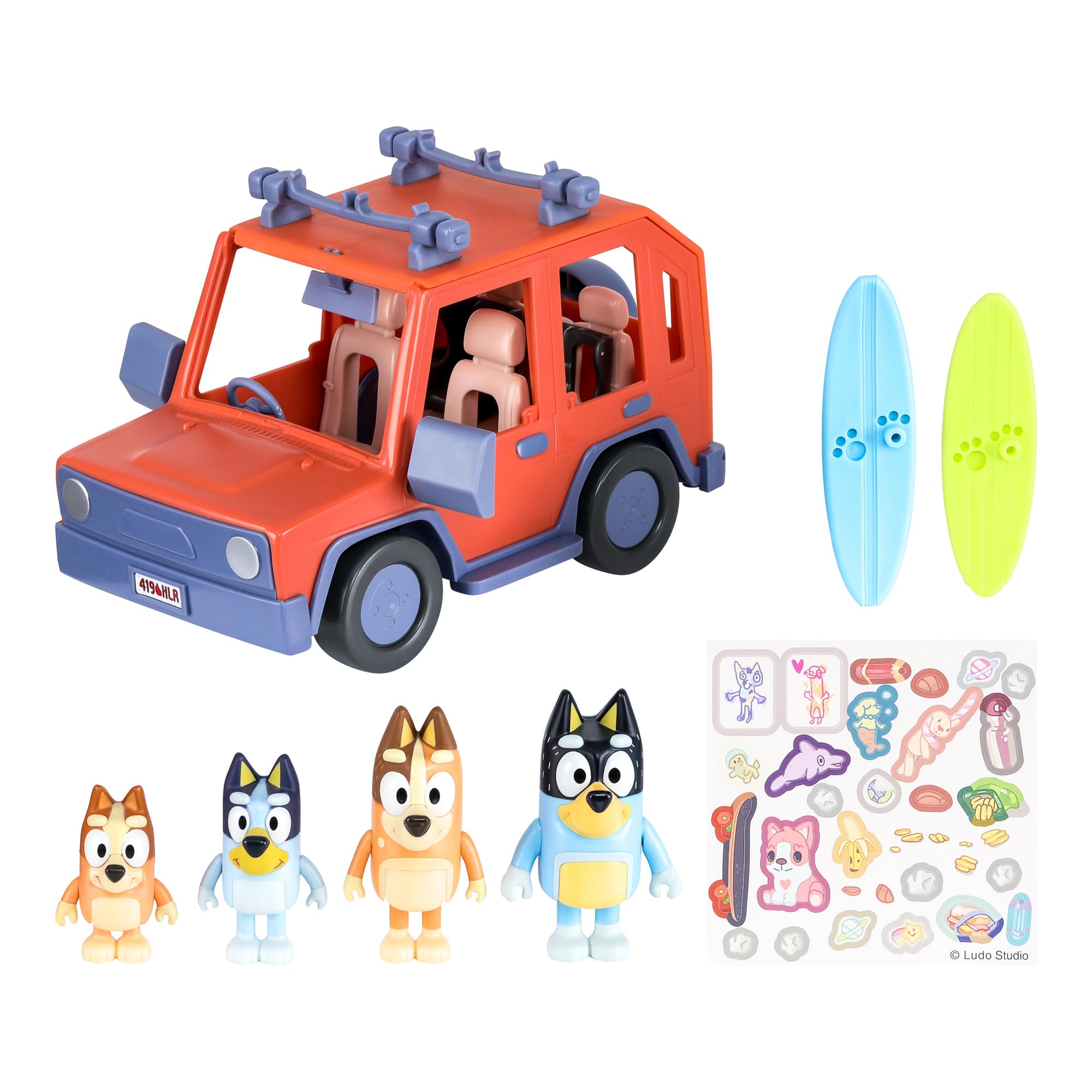 Bluey Heeler Family 4WD Vehicle Playset with 4 Figures, Surfboards & Stickers - Amazon Exclusive