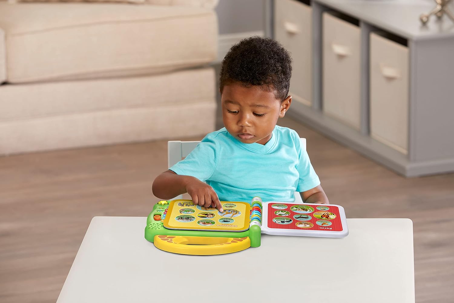 LeapFrog 100 Animals Book, Baby Book with Sounds and Colours for Sensory Play, E