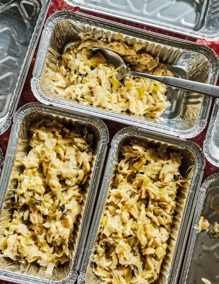 Poppy Cooks The Actually Delicious Batch Cookbook - Hardcover, 224 Pages 5
