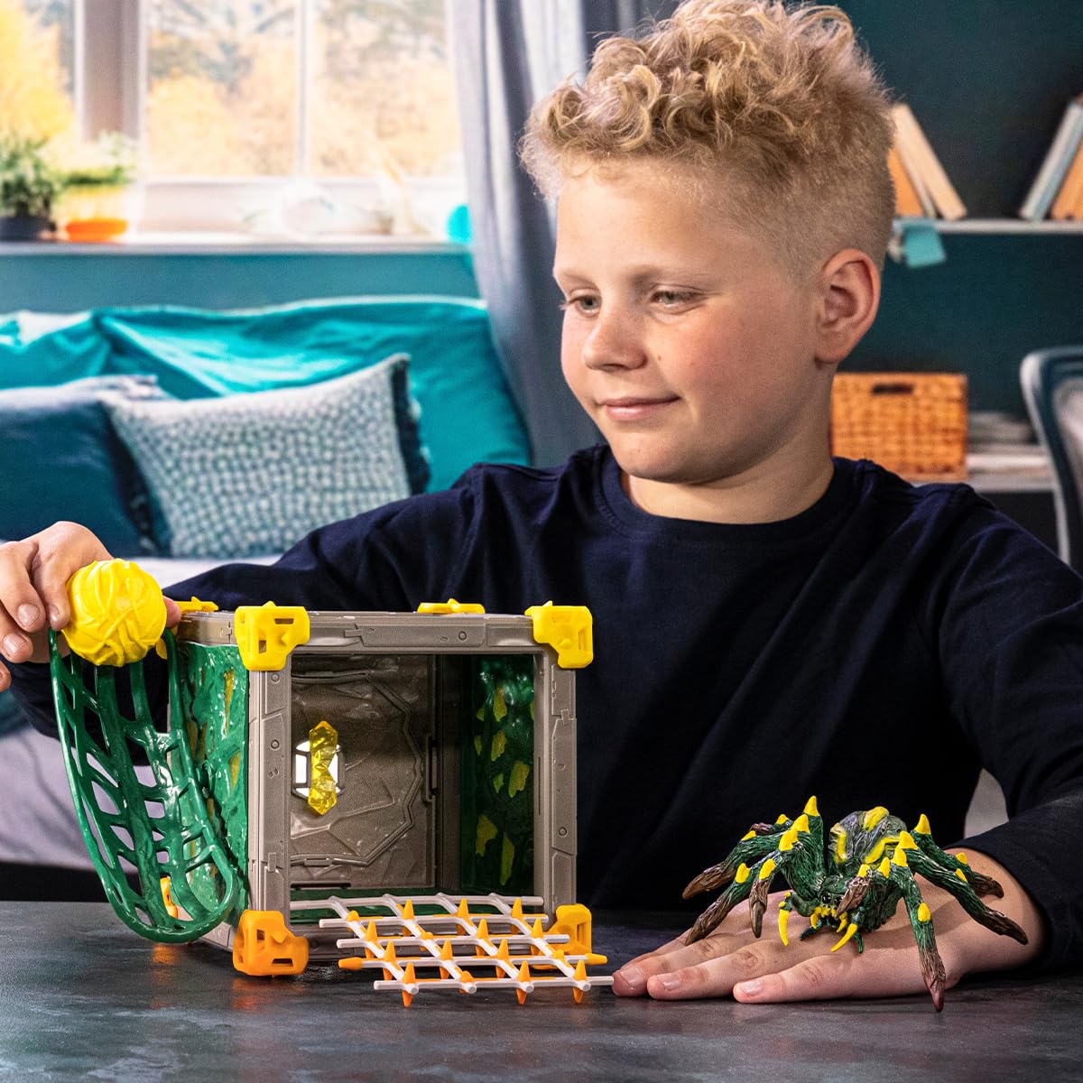 schleich BattleCave Jungle Tarantula - Fantasy Action Figure for Ages 7-15 6