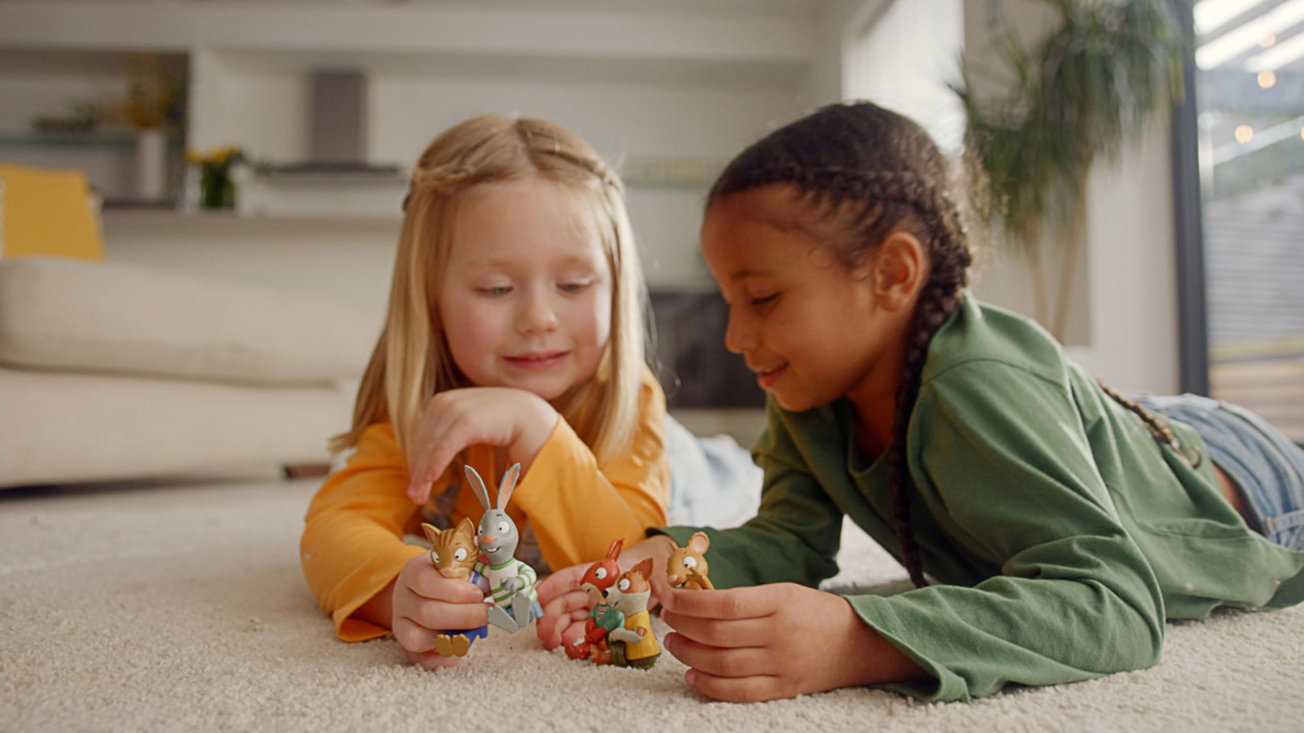 BANDAI Pip and Posy 5 Figure Pack - 5 x 10cm Bendable Action Figures 5