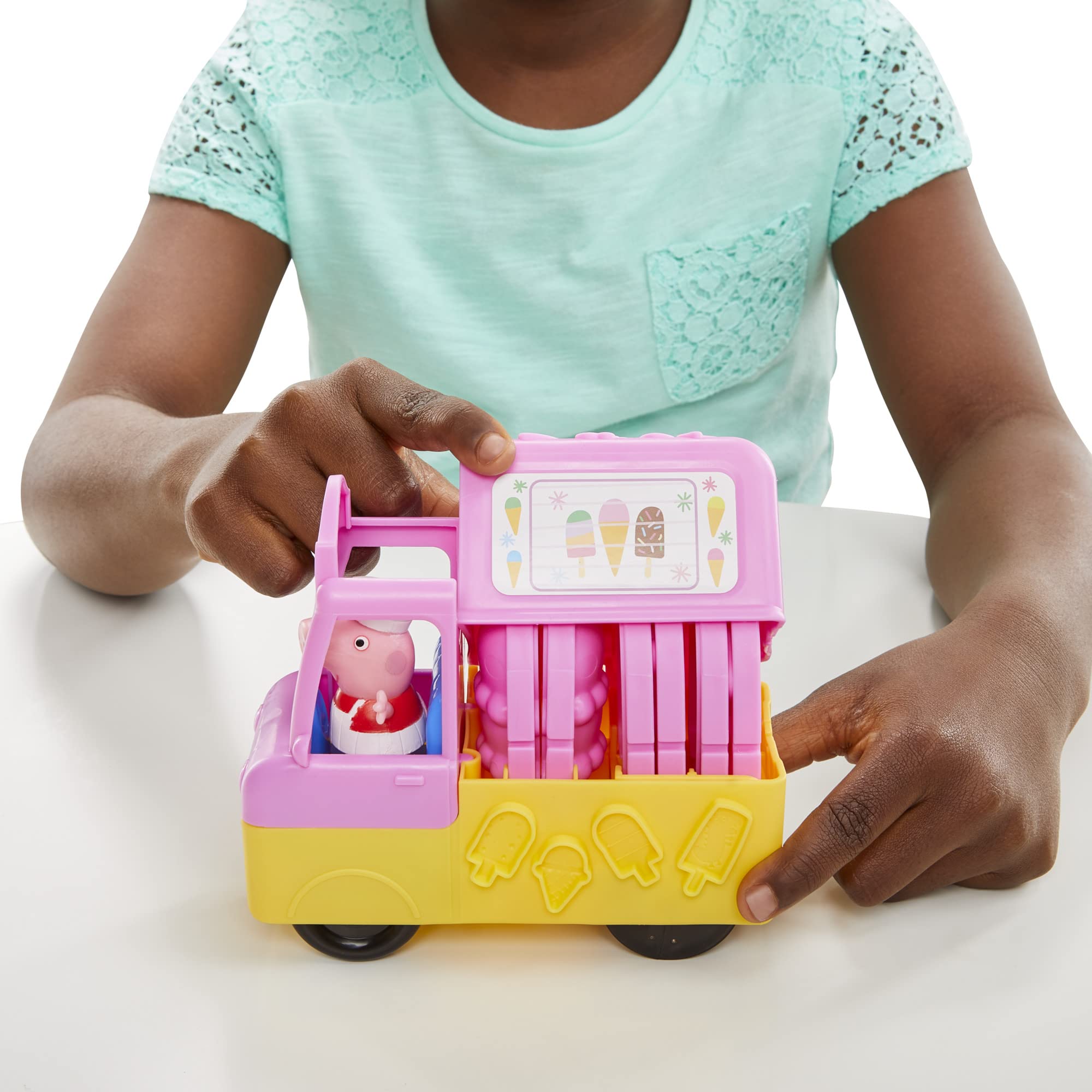 Play-Doh Peppa's Ice Cream Playset - Pretend Play Vehicle with Figures & 5 Colors for Toddlers 6