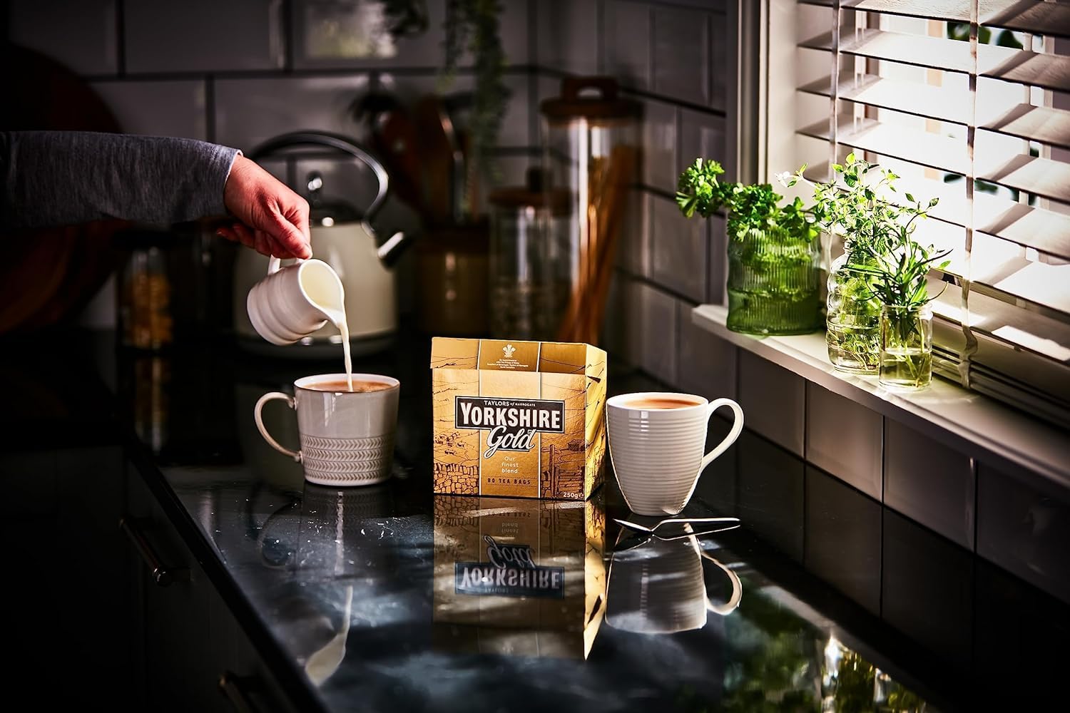 Yorkshire Gold Tea 80 Tea Bags (Pack of 5) - 400 Teabags Total, Rich & Smooth Black Tea Blend 7