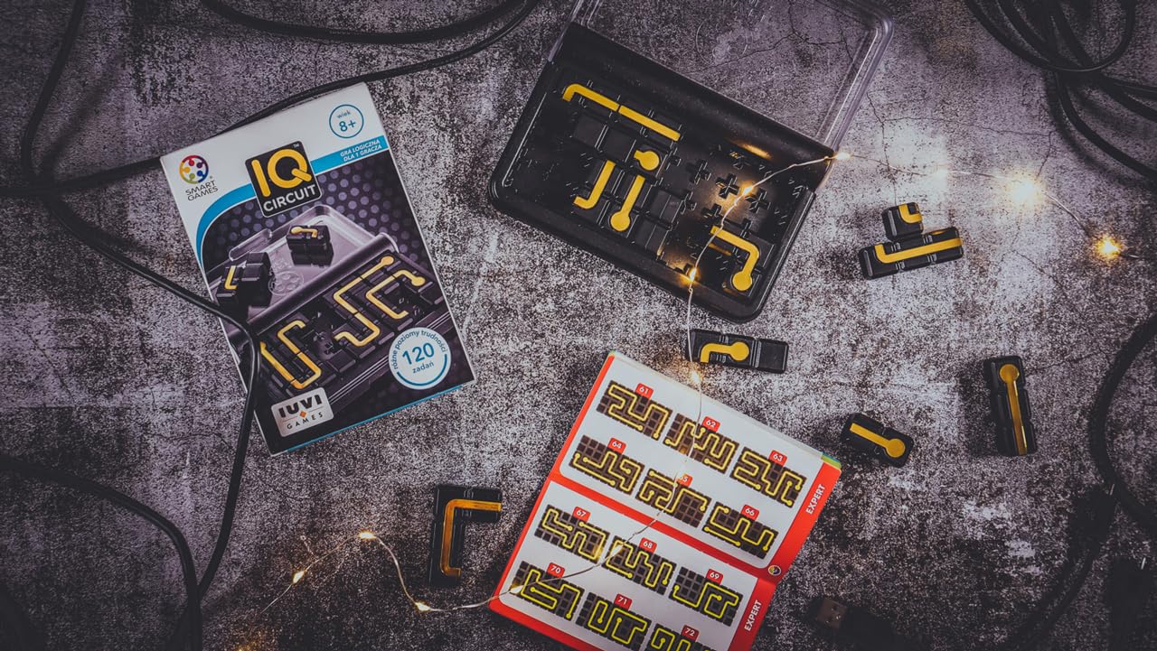SmartGames IQ Circuit Puzzle Game with 120 Challenges for Ages 8+ 5