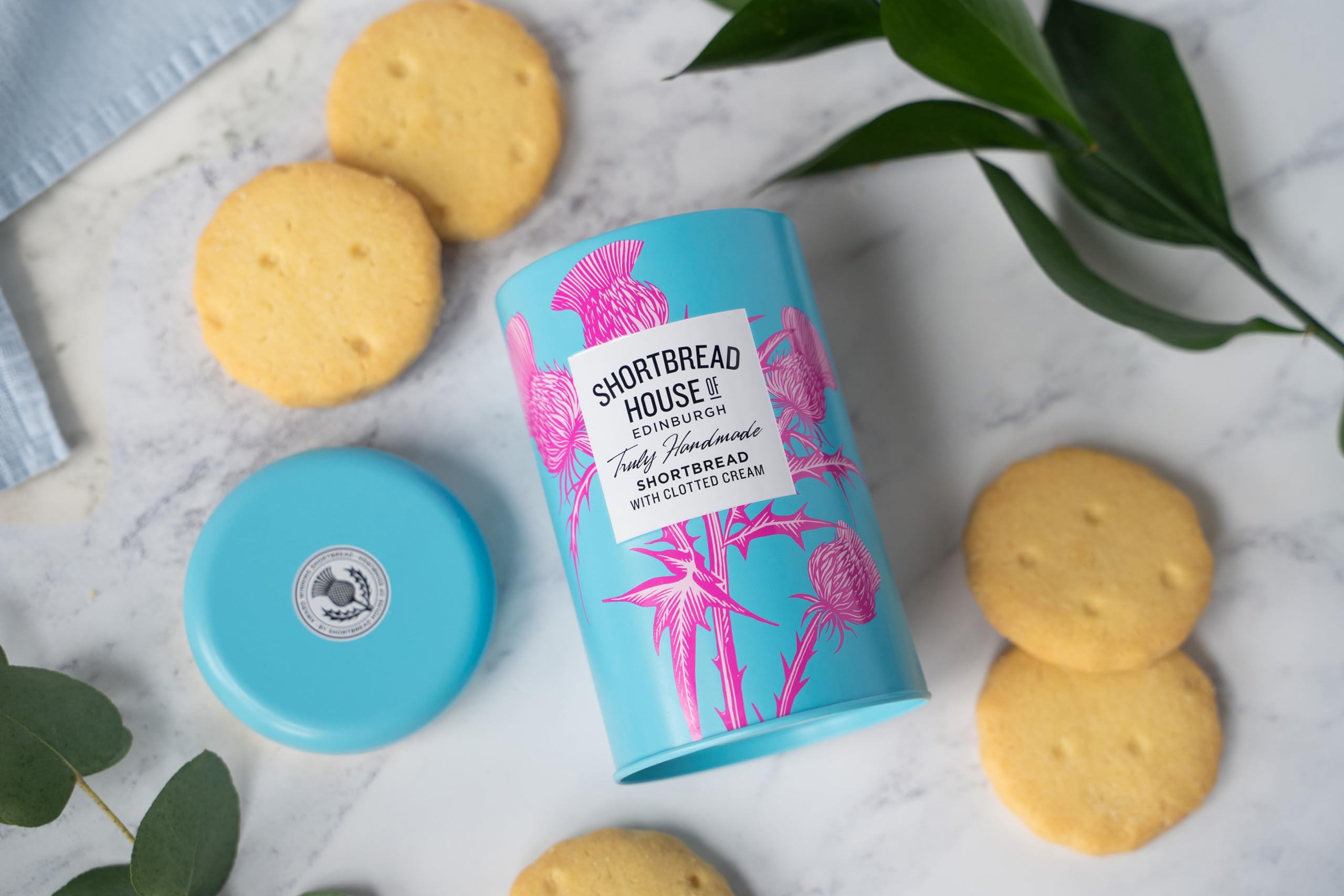 Shortbread House of Edinburgh 140g Tin of Truly Handmade All-Butter Shortbread Biscuits with Clotted Cream