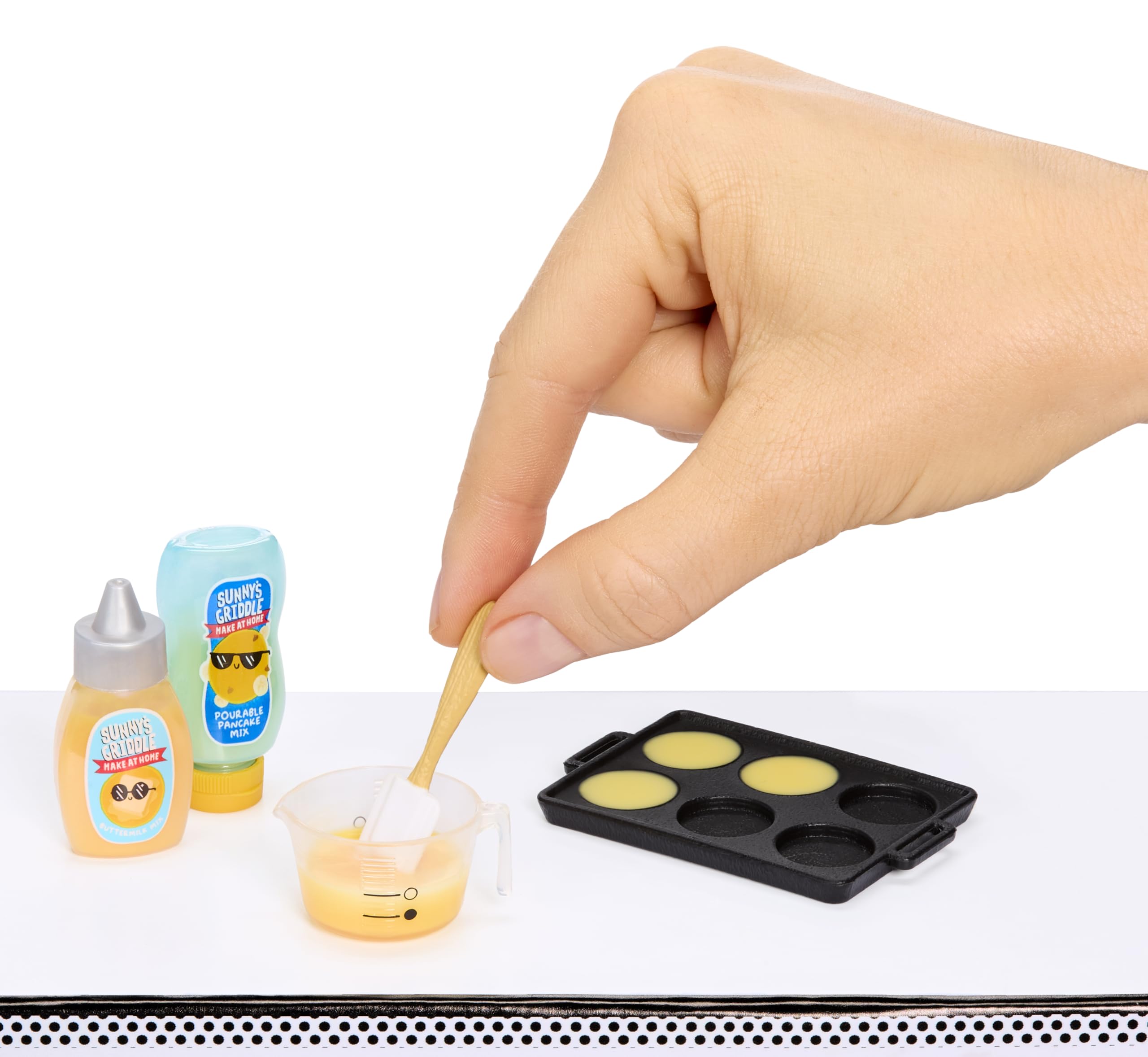 MGA's Miniverse Make It Mini From Scratch Series 2 Mini Collectibles | DIY Modeling Crafts | Ages 3+ 8
