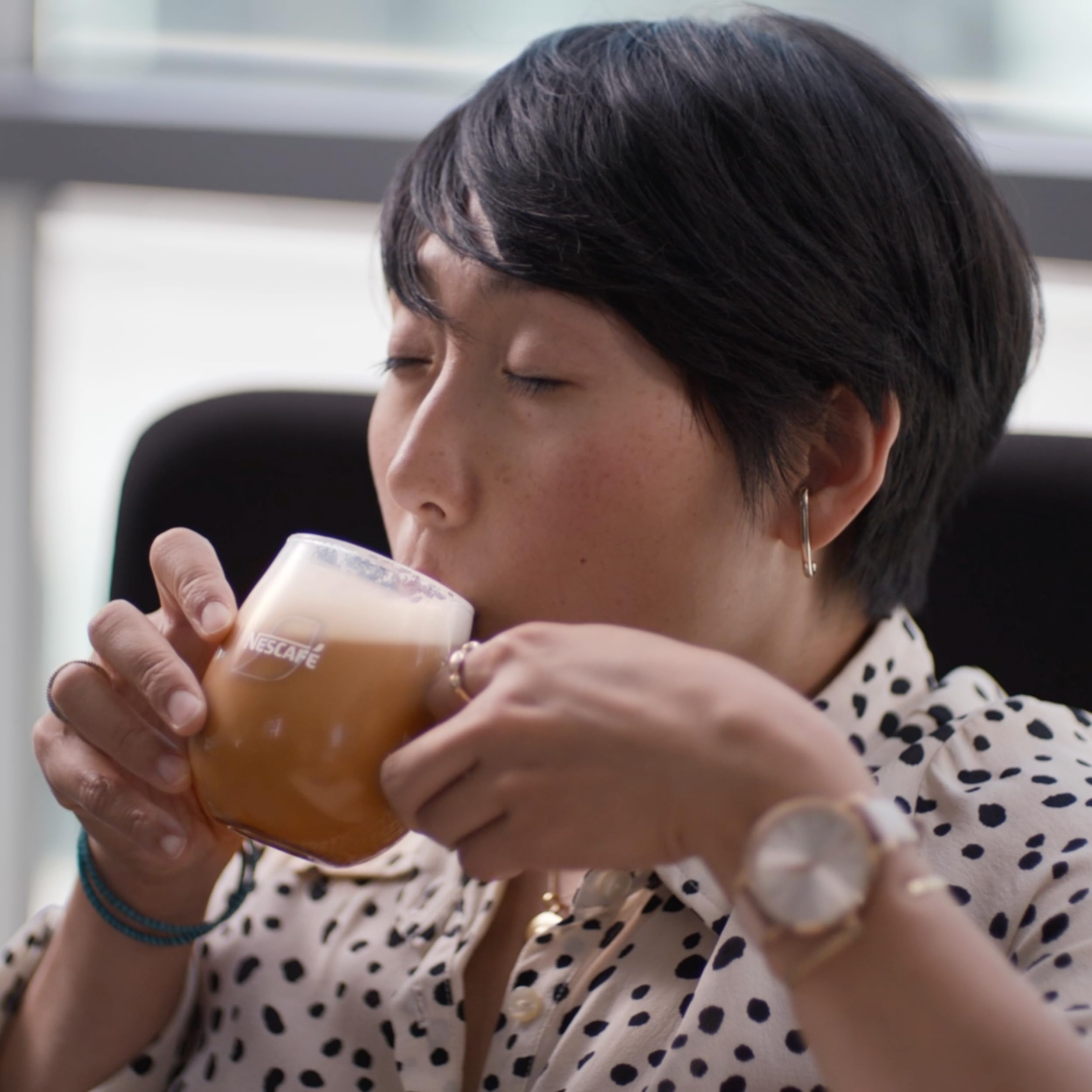 NESCAFÉ Cappuccino Instantkaffee-Beutel – 72 x 15,5 g 4