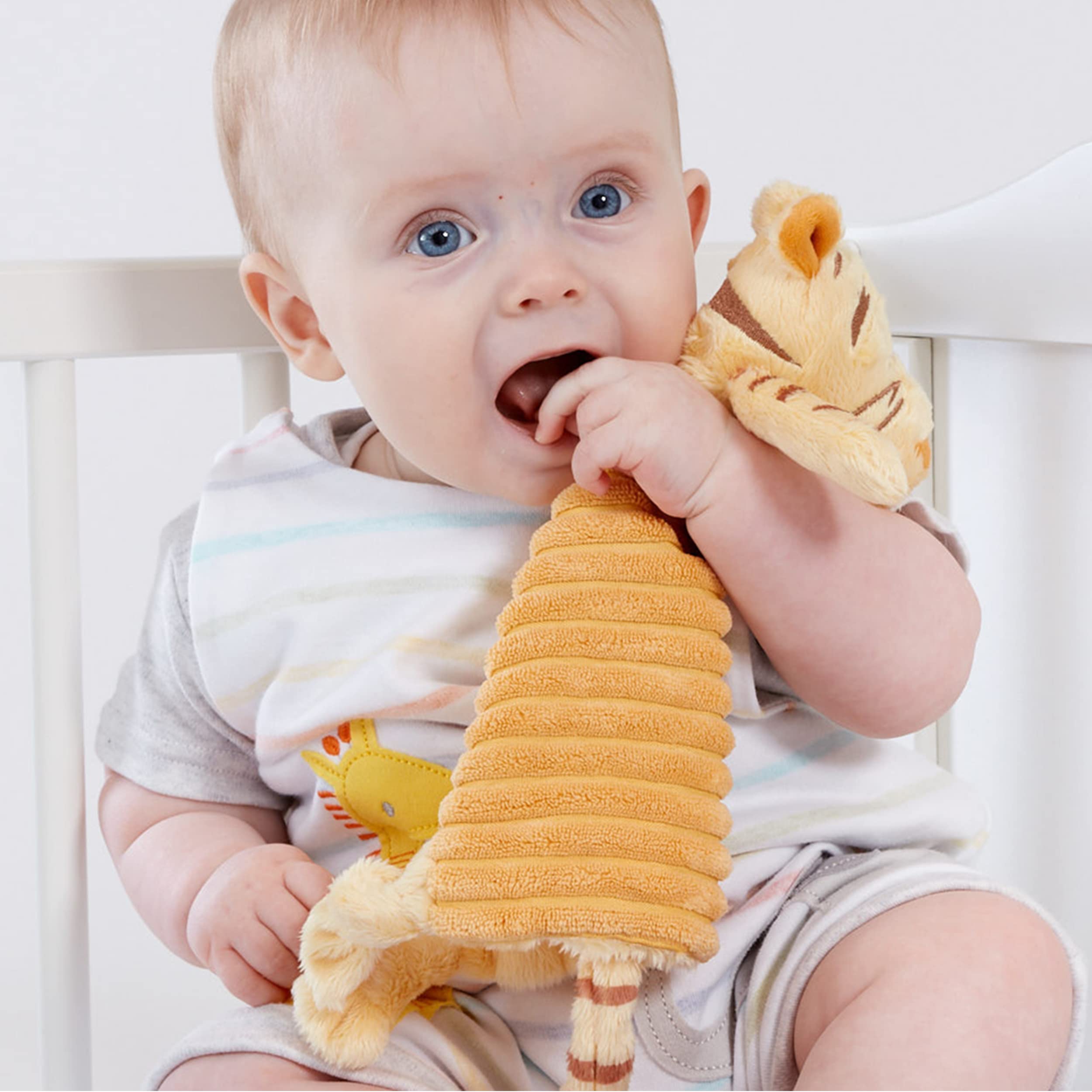 Tigger Comfort Blanket - Super Soft Plush Baby Toy from Winnie the Pooh & Friends 5