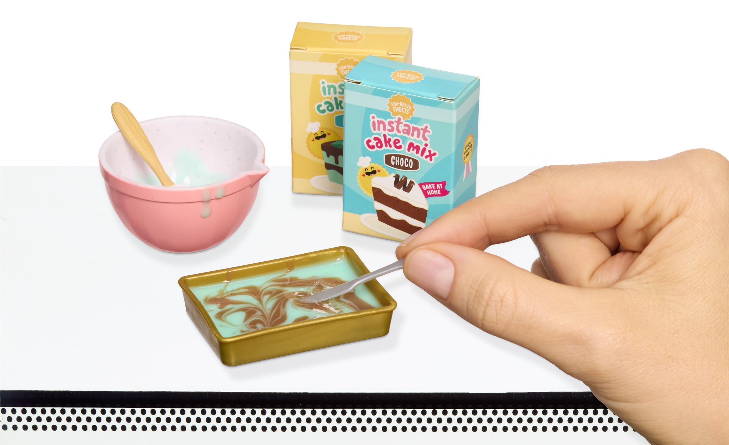 MGA's Miniverse Make It Mini From Scratch Series 2 Mini Collectibles | DIY Modeling Crafts | Ages 3+ 3