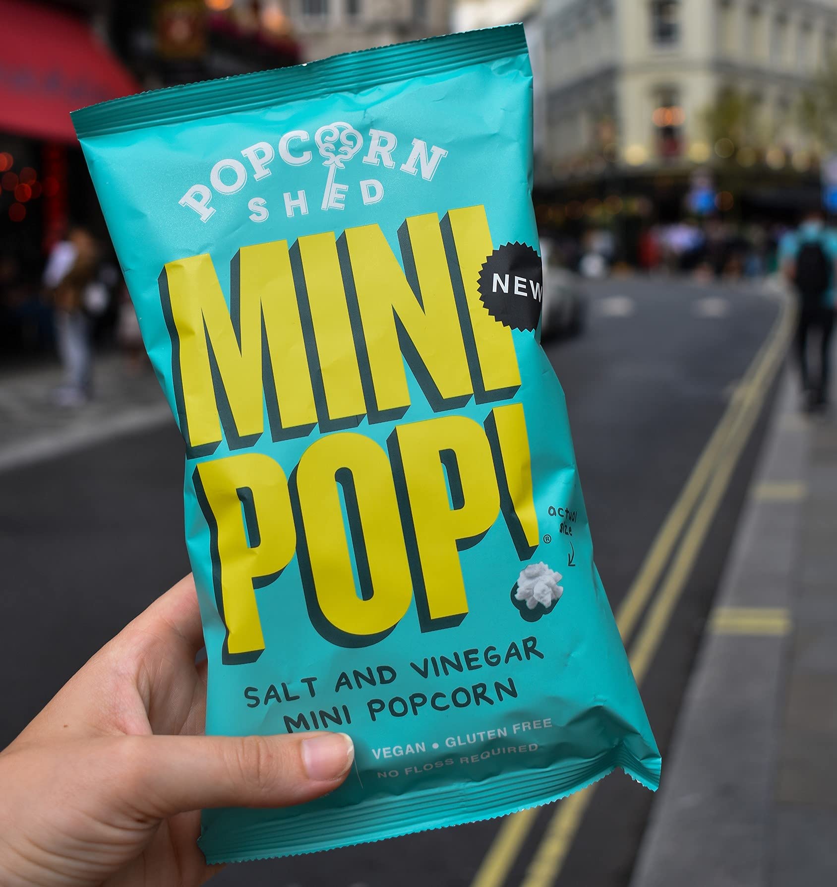 Popcorn Shed MiniPop! Salt & Vinegar Flavour Vegan Popcorn Snack 4