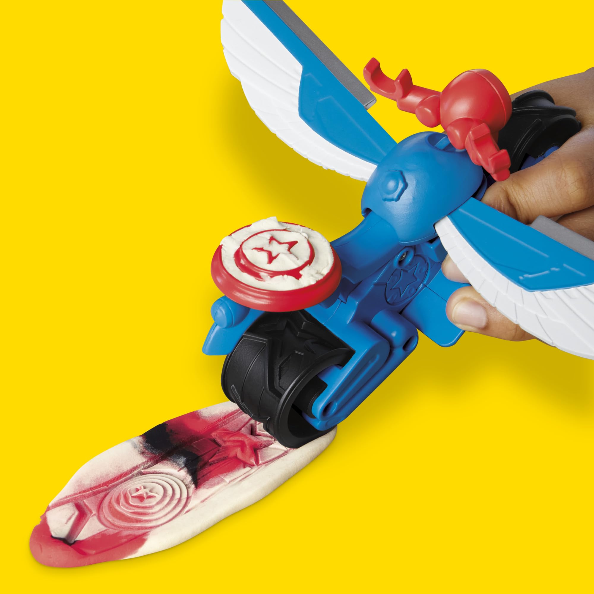 Play-Doh Marvel Captain America Moto-Slicer Spielset – Biegsame Figur, Motorradwerkzeug und 3 Wannen, ab 4 Jahren 7