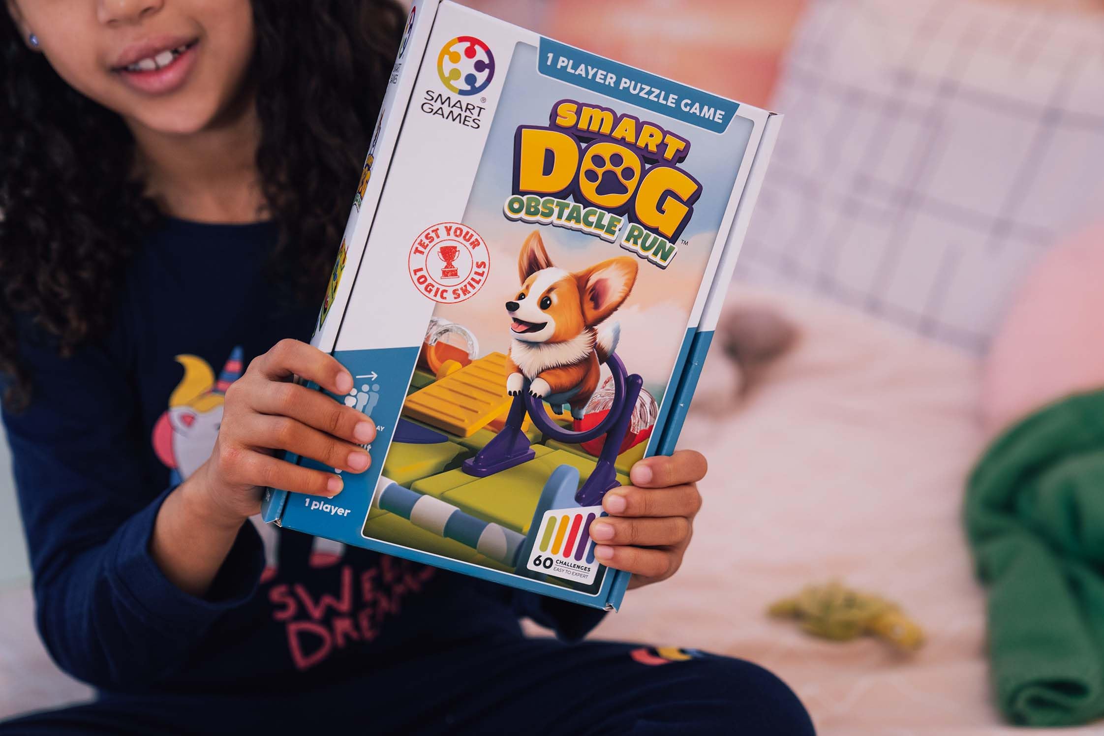 SmartGames Smart Dog Puzzle Game with 60 Challenges for Ages 7+ 8