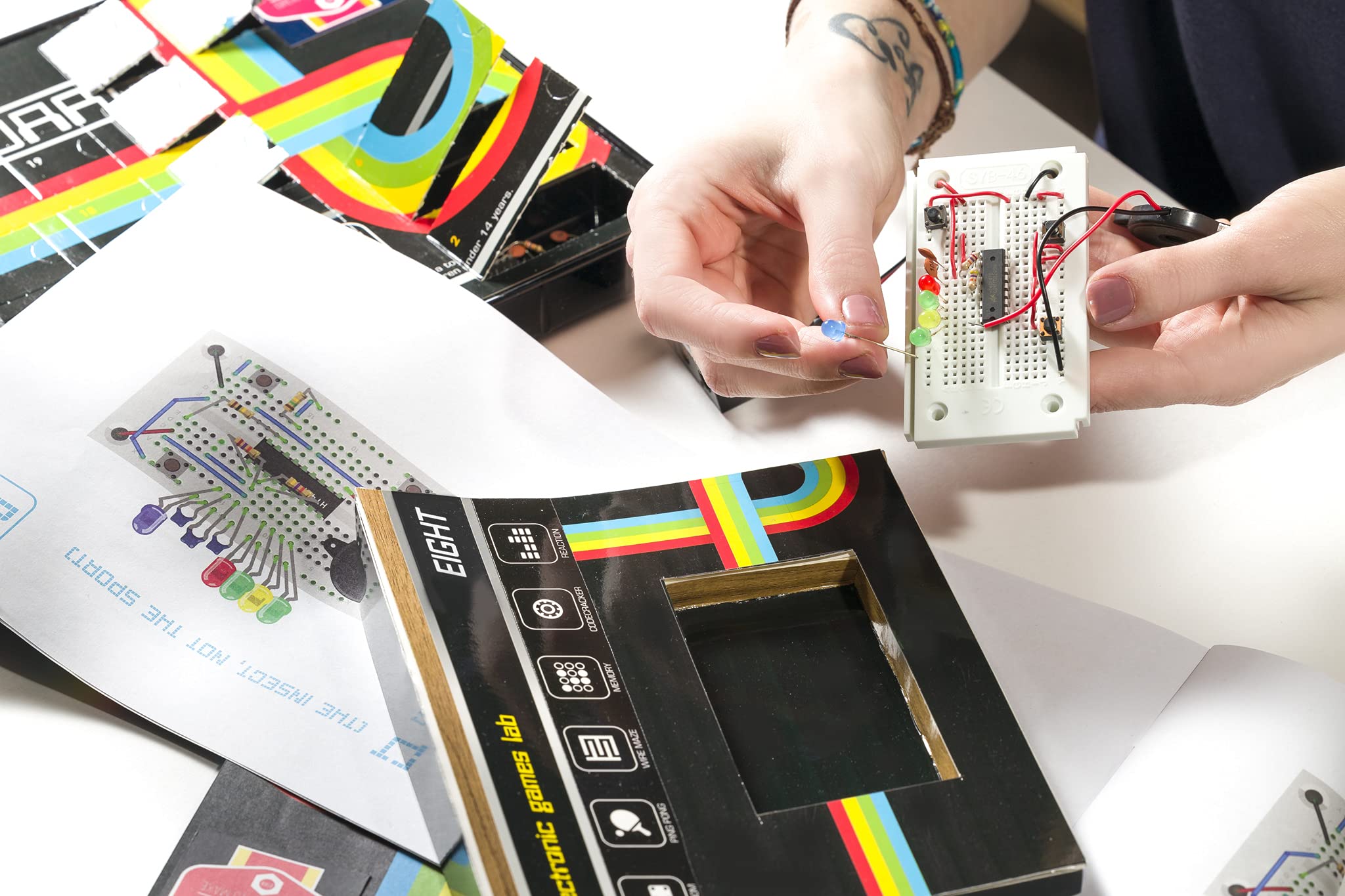 EIGHT Advent Calendar Kit - Build Your Own Electronic Games (Ages 14+) 5