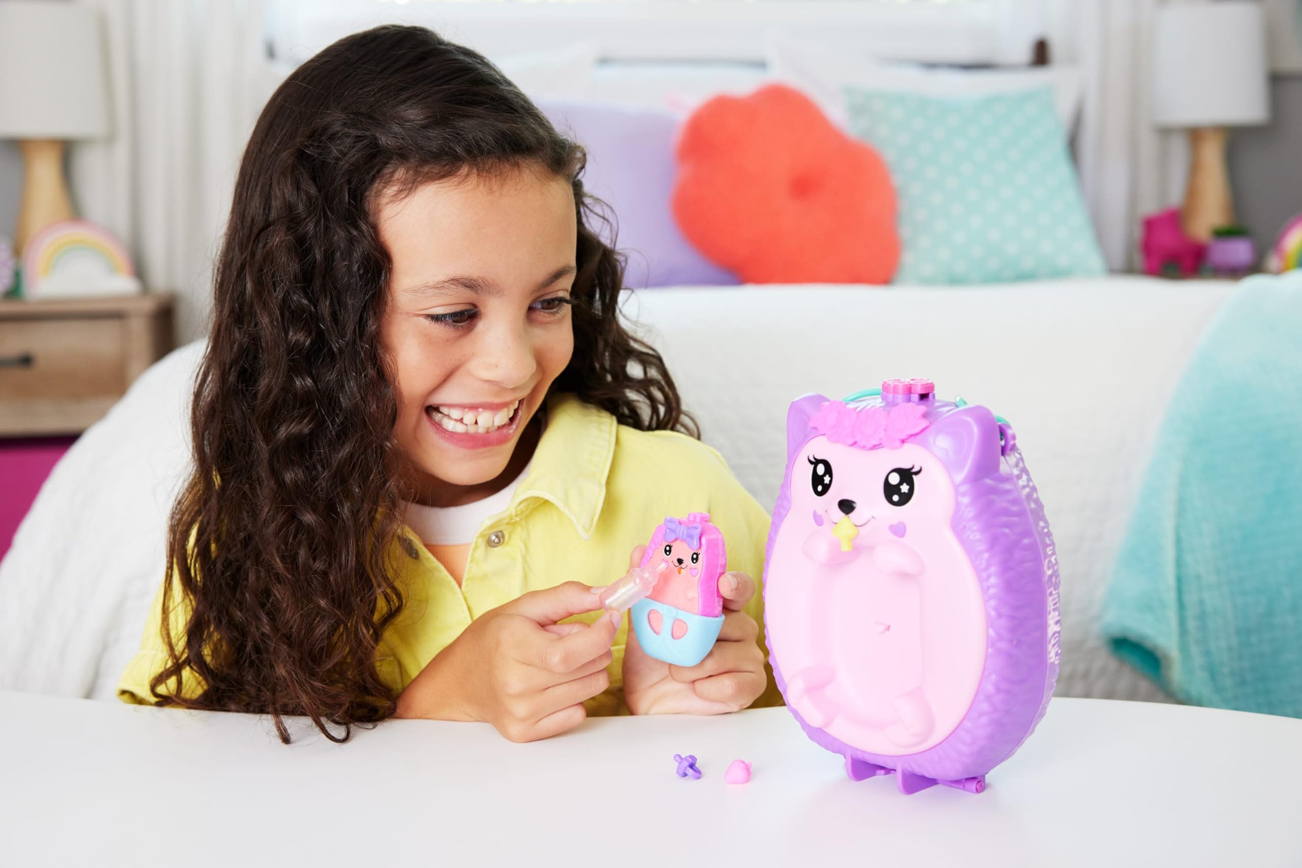 Polly Pocket 2-in-1 Travel Toy - Hedgehog Purse Playset with Micro Dolls & Accessories, Ages 4+ 3