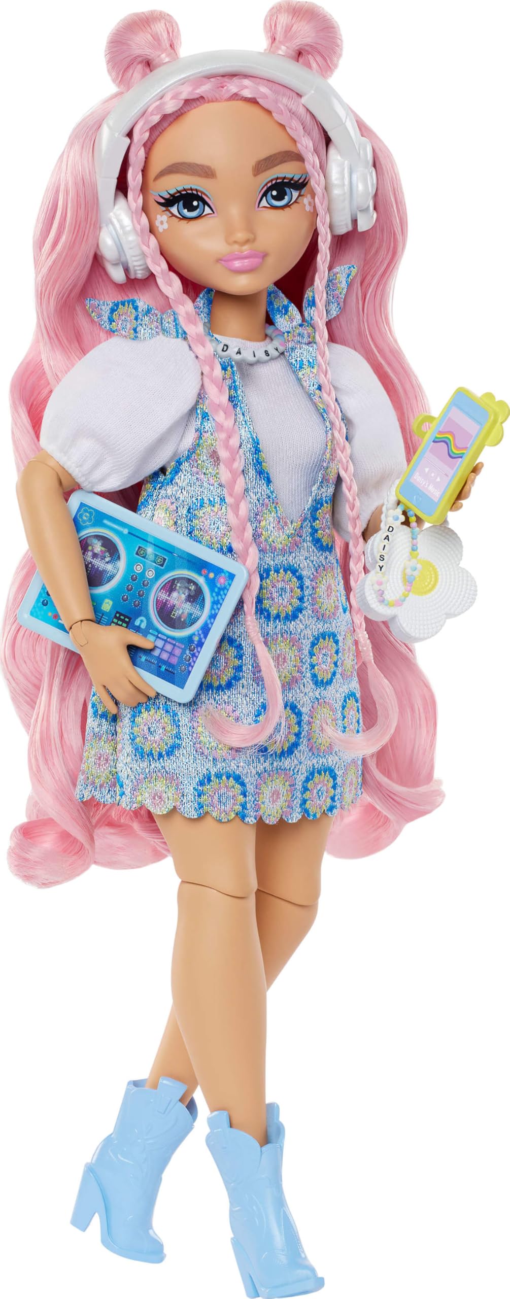 Barbie Dream Besties Daisy Jean Doll & Music Playset - Posable Fashion Doll with 9 Accessories, Pink Wavy Hair, Ages 4+